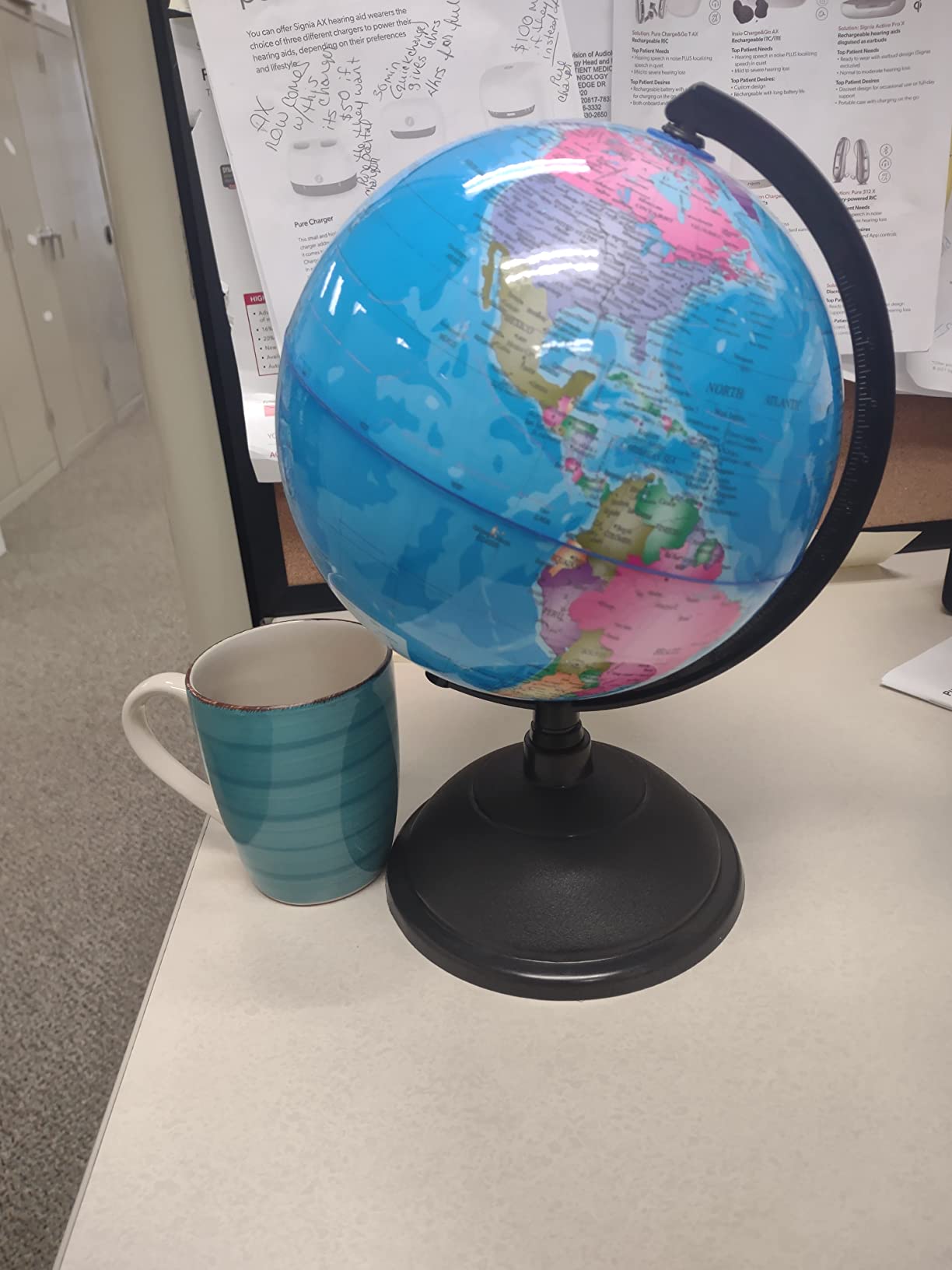 Juvale World Globe for Kids - 8-Inch, Multicolor with Plastic Stand - Educational Desk Globe with World Map for Kids & Classroom Decor customer photo 2