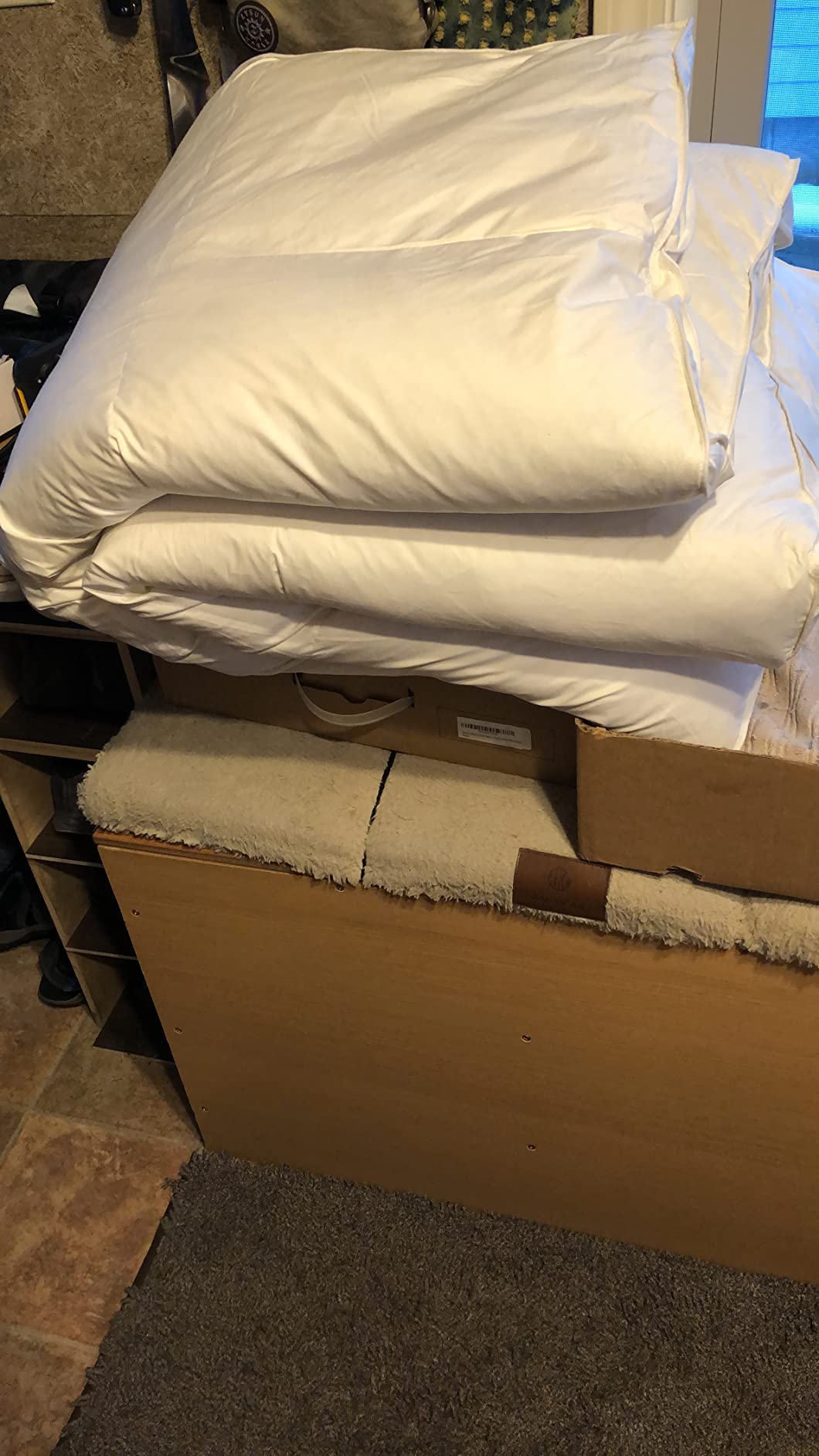 Down Mattress Topper Queen, Goose Feather Down Mattress Protector Cover with Straps,Plush Soft Fluffy Baffled Pillowtop,Hypoallergenic Featherbed Cooling Pad All-Season Luxury(60x80 inch) customer photo 2