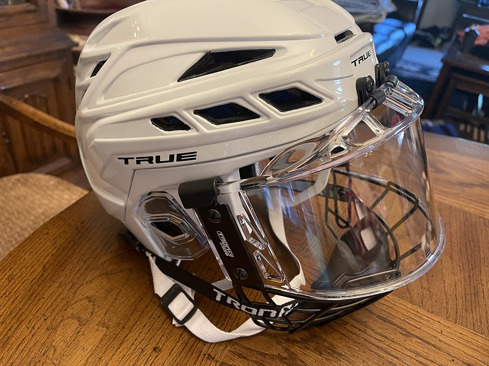 TronX S920 Senior Full Hockey Helmet Cage & Shield Clear Certified Anti-Fog/Anti-Scratch Combo Hybrid - Upgraded New 2025 Model customer photo 1