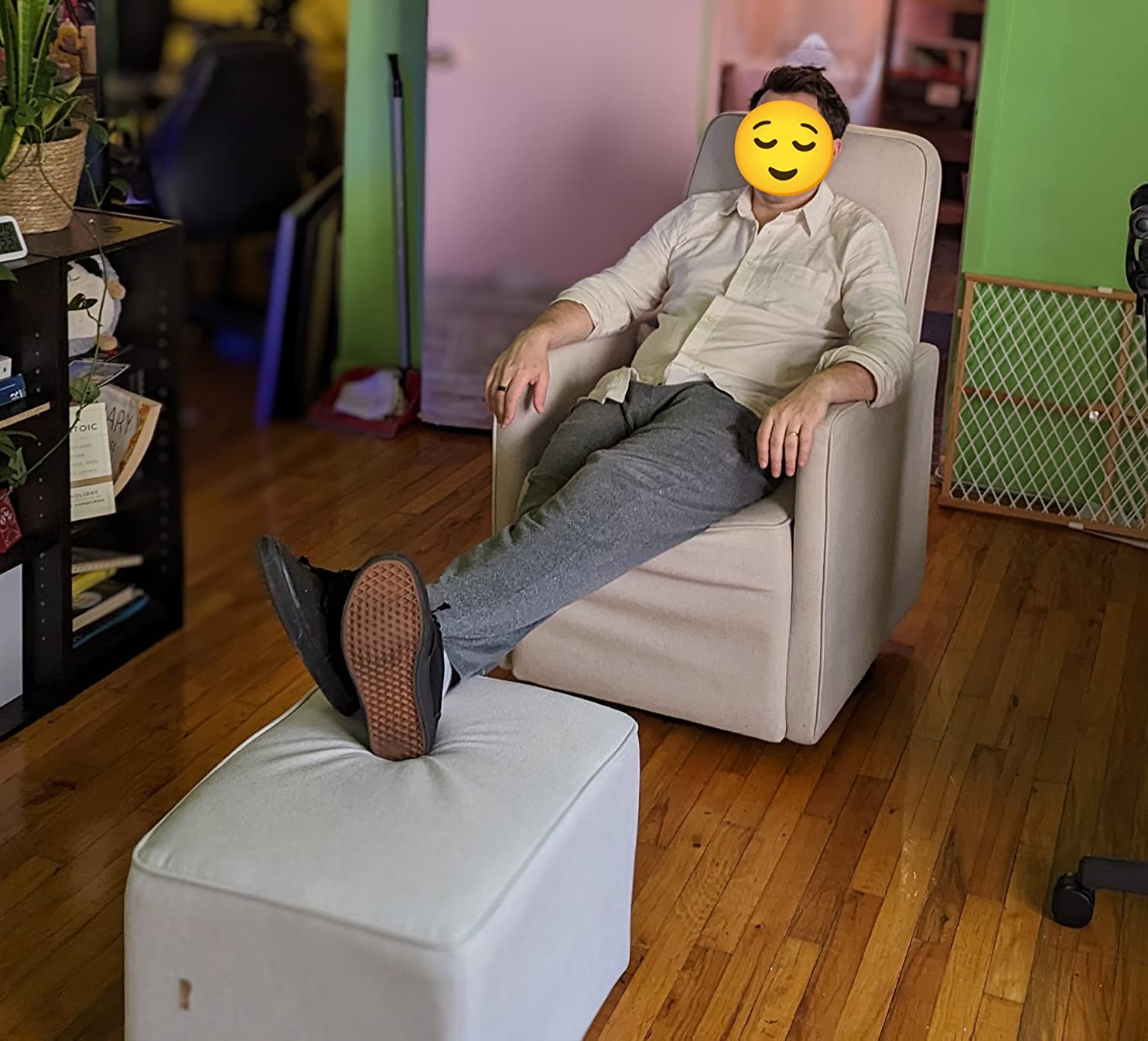 DaVinci Olive 360° Swivel Glider Chair w/ Storage Ottoman - Water & Stain Resistant Rocking Glider - GREENGUARD Gold & FSC Certified, Versatile Rocking Chair for Nursery & Living Room, Polyester Cream customer photo 1