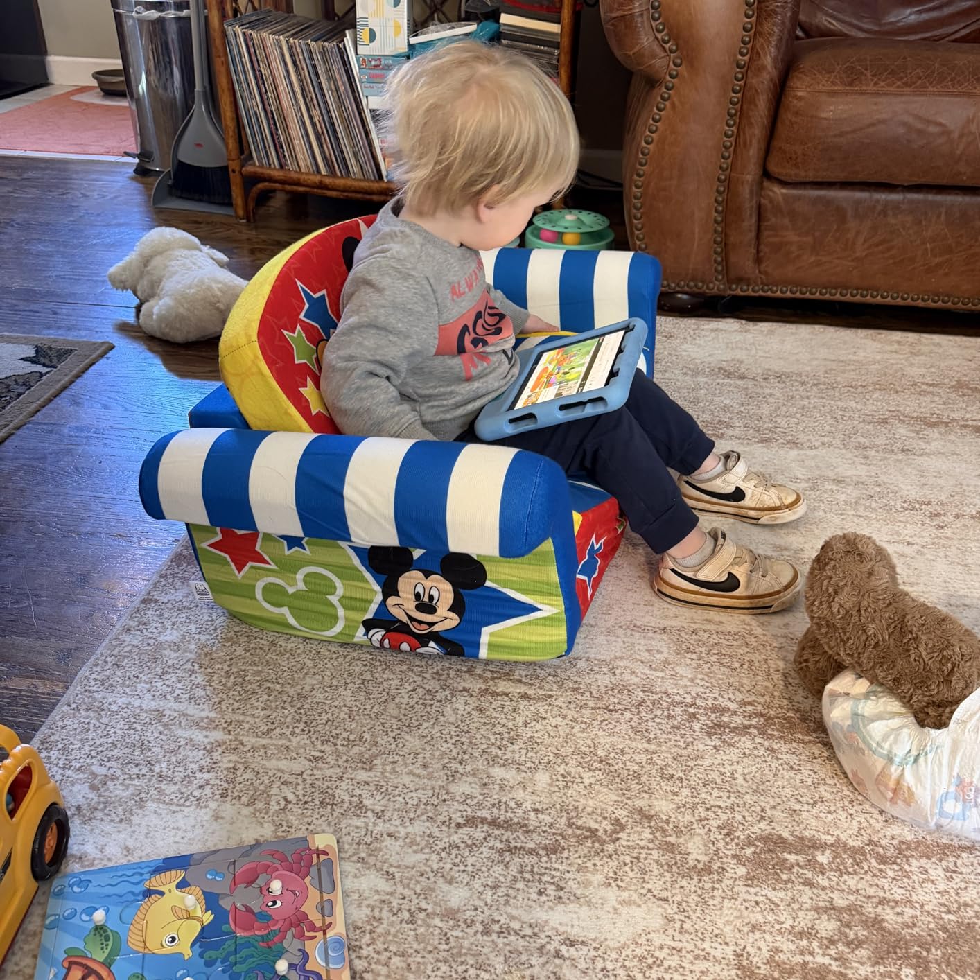 Marshmallow Furniture, Children's 2 in 1 Flip Open Foam Sofa, Minnie Mouse, by Spin Master customer photo 1