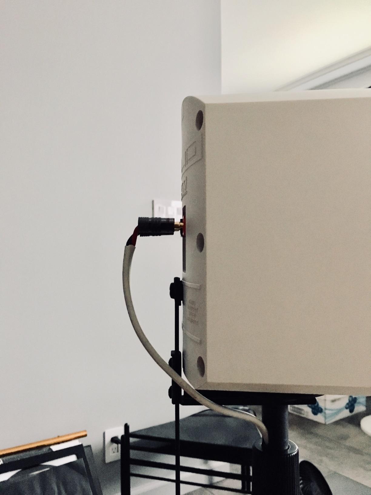Mounting Dream Height Adjustable Speaker Stands, One Pair Floor Stands customer photo 2