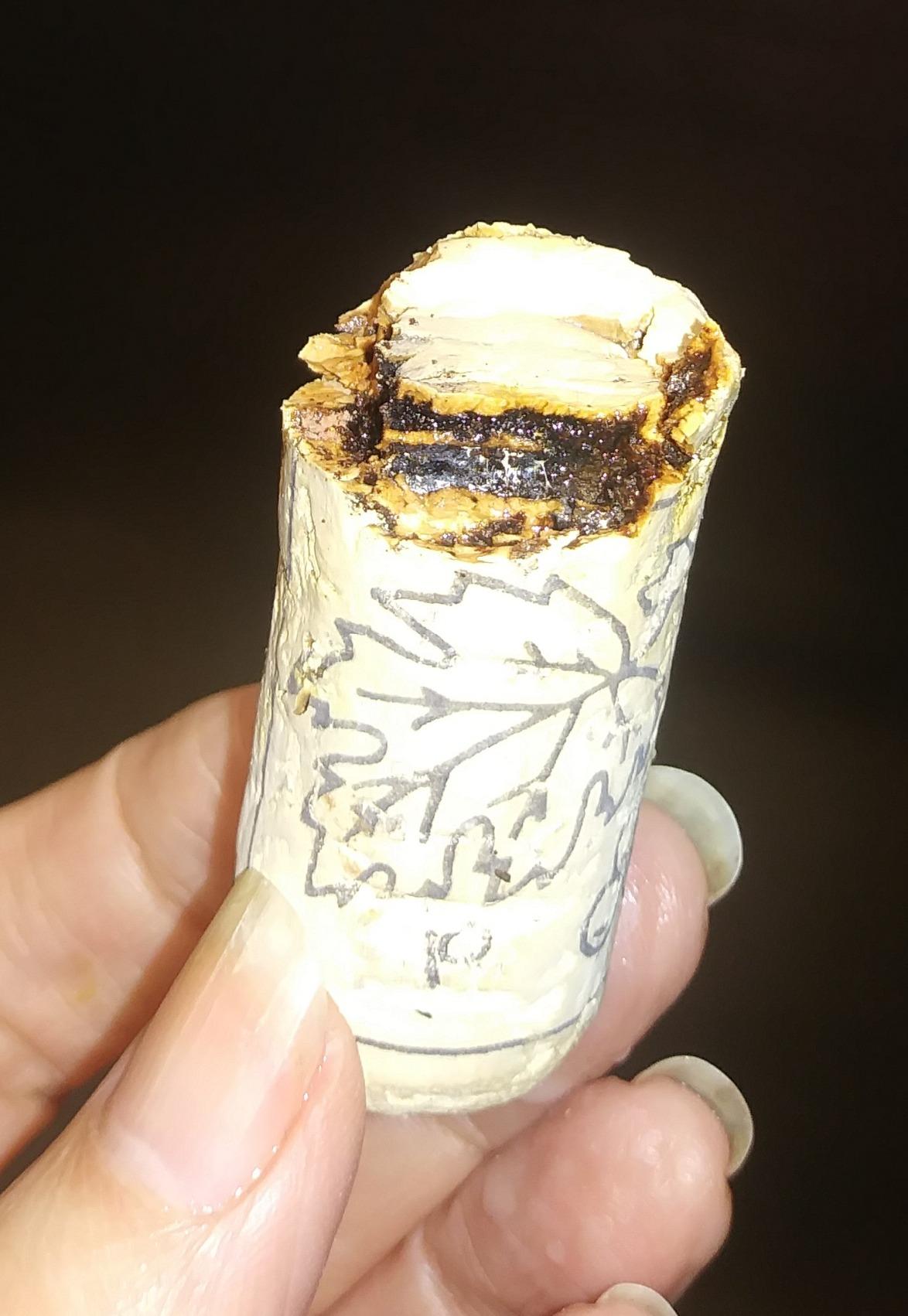 100 Corks in a Bag- Made in Portugal (38 x 22#8 Short, Agglomerated Deluxe customer photo 2