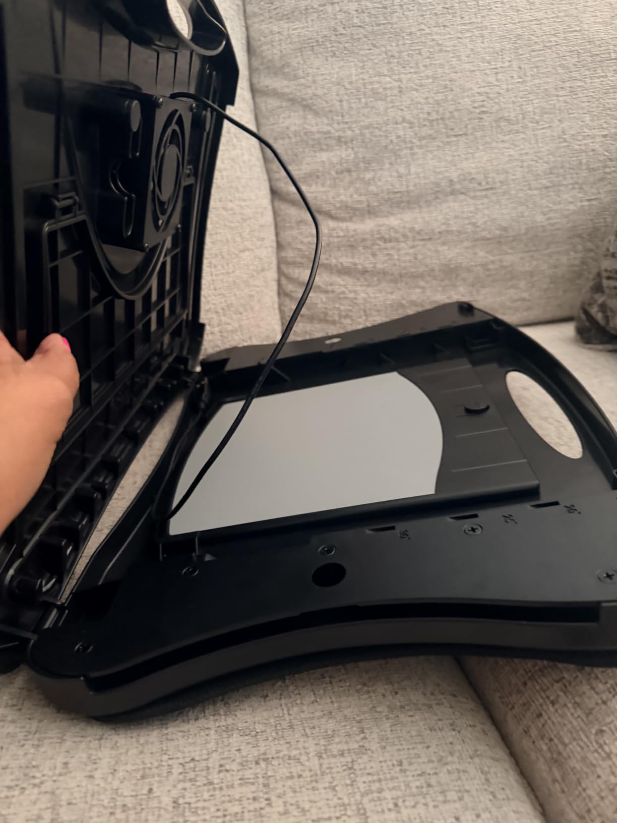 Laptop Lap Pad Laptop Stand with Attached Mouse Pad, Cushion and USB Cooling Fan, Non-Slip Heat Shield Tablet Computer Stand for Sturdy Work Station for Home, Office, Bed Sofa, Couch and Car customer photo 2