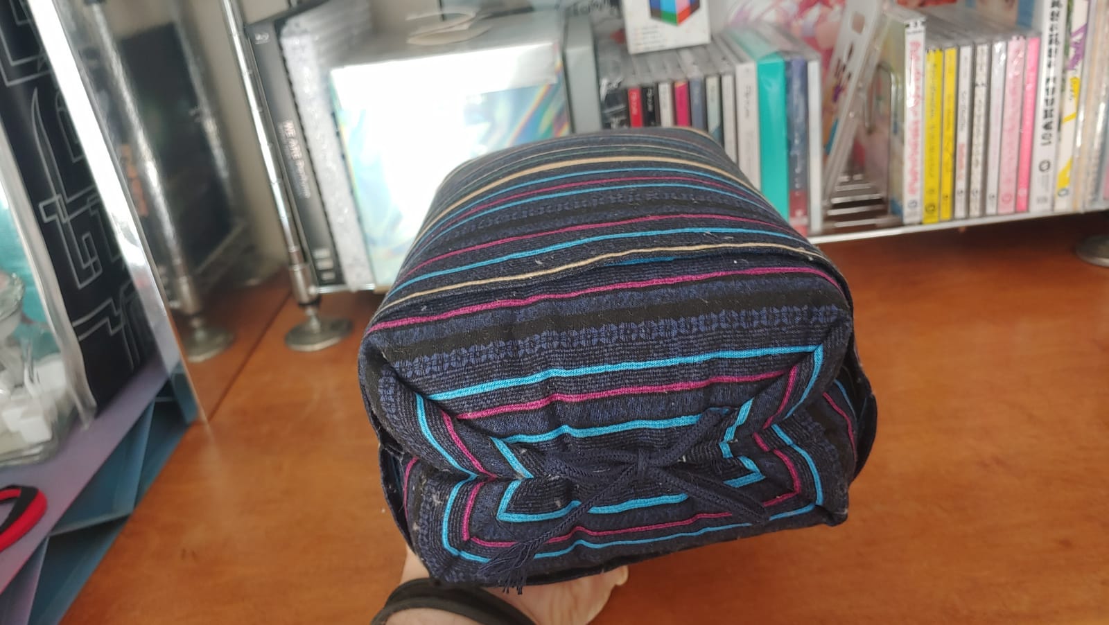 EMOOR Buckwheat Husk Pillow.(Hemp-Red) Made in Japan customer photo 2