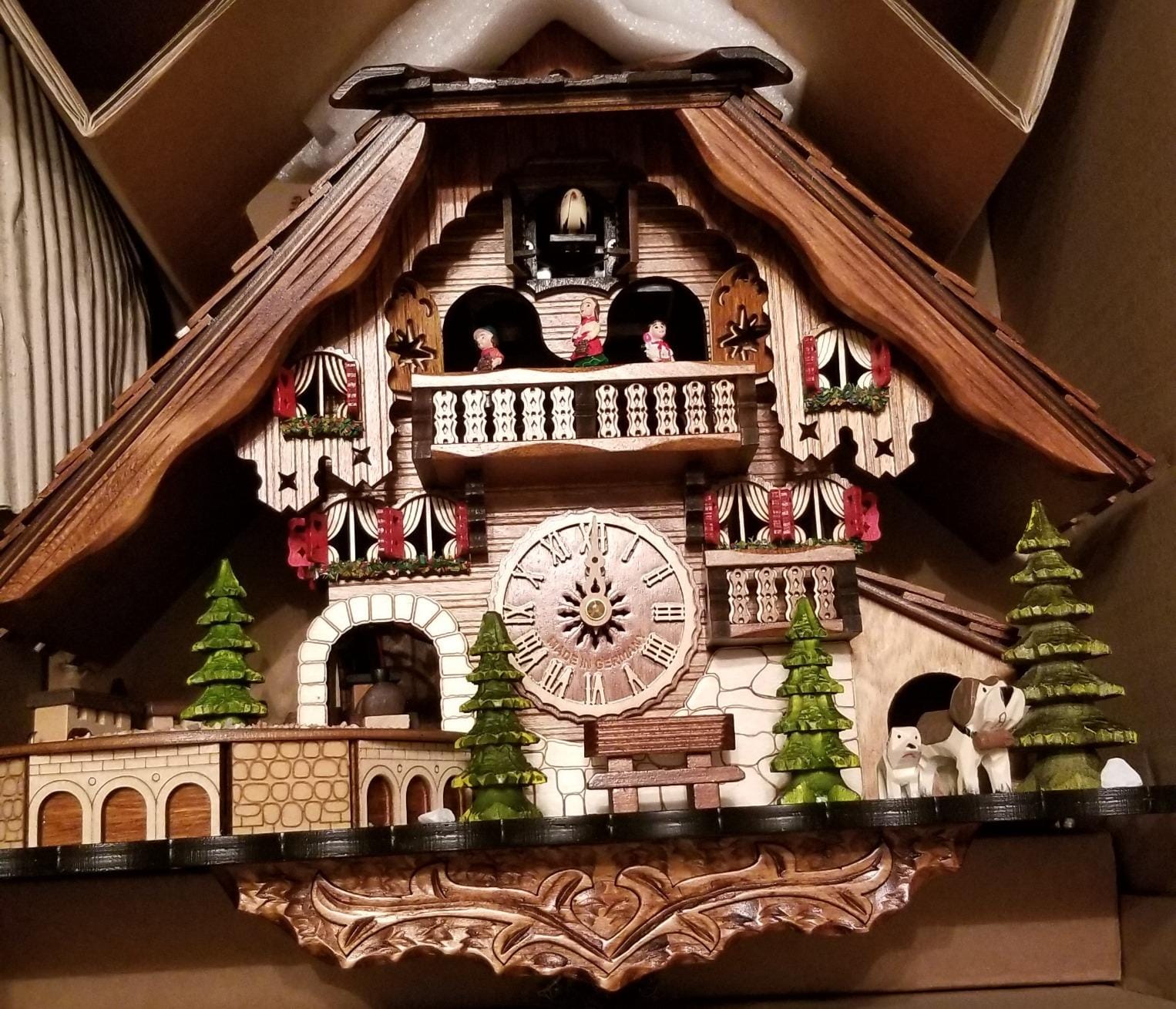 Engstler Quartz Cuckoo Clock Black Forest House with Moving Train, with Music EN 48110 QMT customer photo 1
