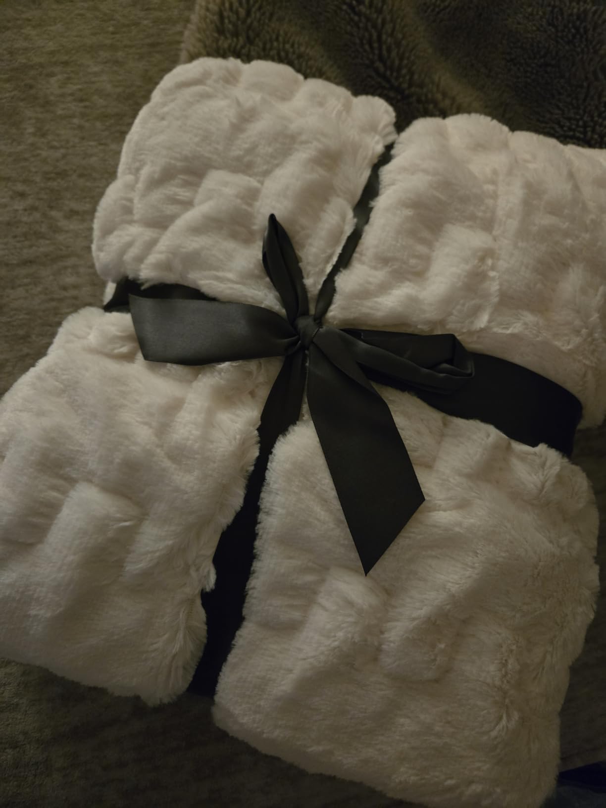 Madison Park Ruched Fur Luxury Throw Premium Soft Cozy Brushed Long Faux Fur For Bed, Couch or Sofa , 50x60