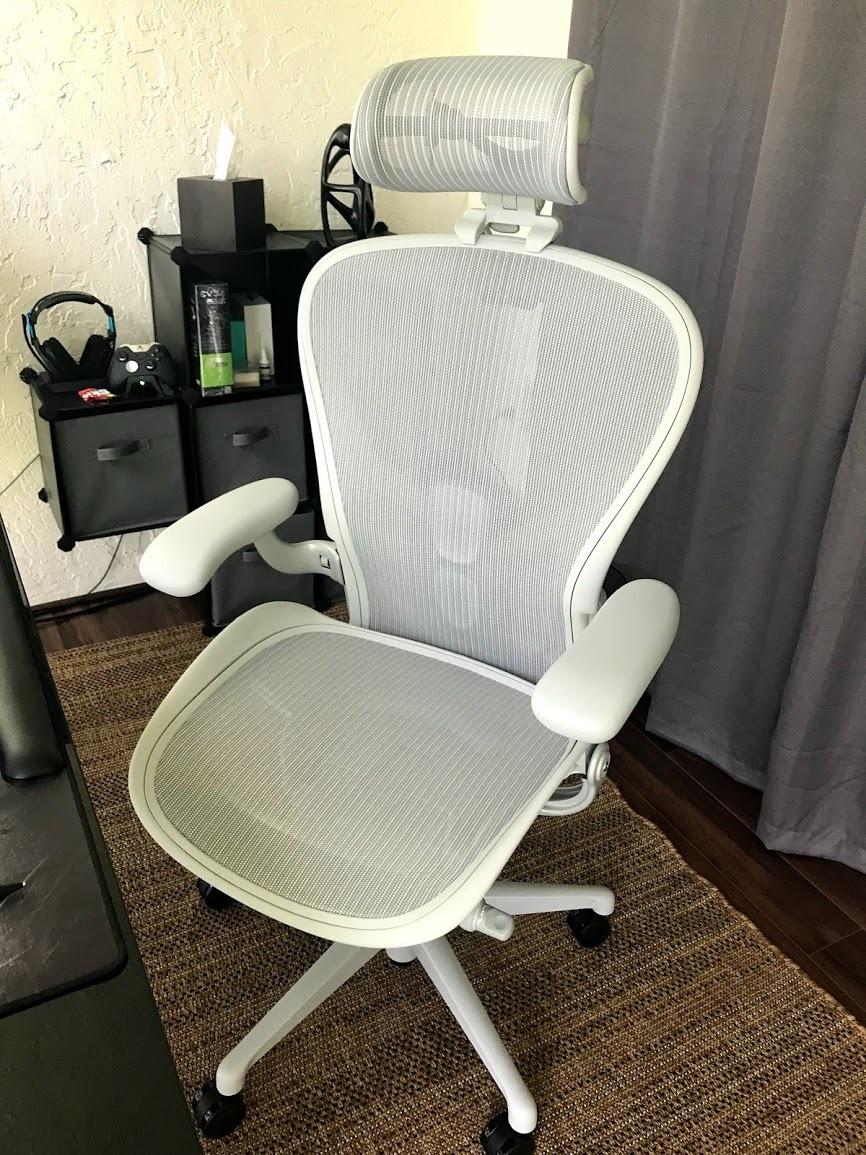 Herman Miller Aeron Ergonomic Chair - Size B, Graphite customer photo 1