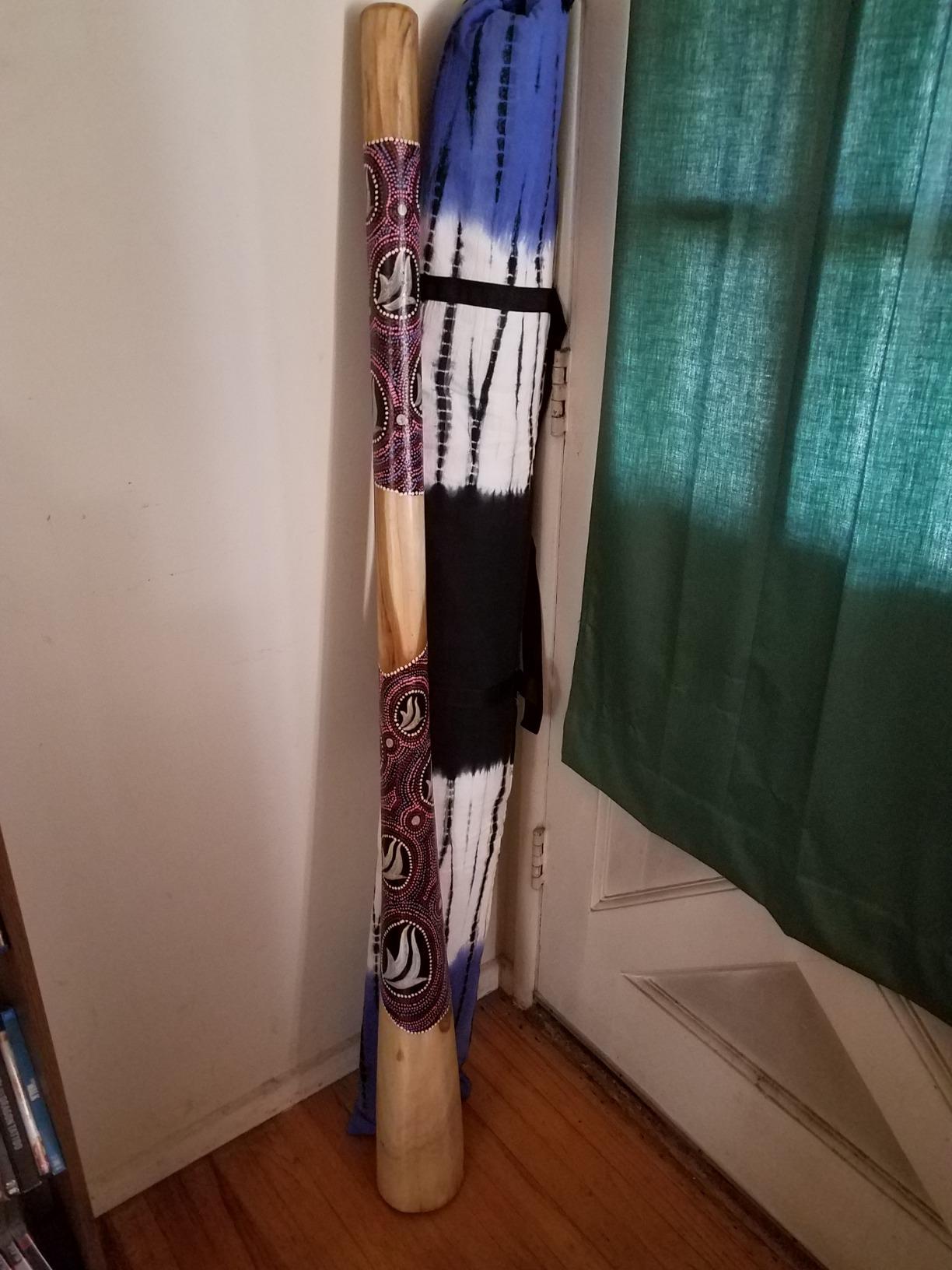 Didgeridoo Teak Wood Painted (55 inch) customer photo 2