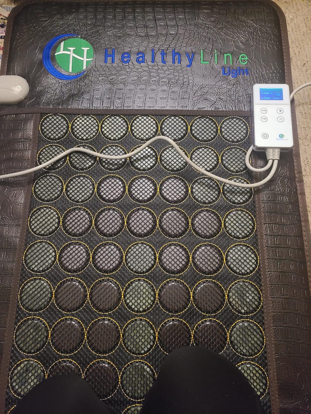 HealthyLine Mesh Heating Pad for Back, Jade & Tourmaline, 32 x 20 customer photo 2