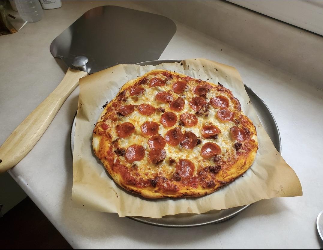 Chef Pomodoro Aluminum Pizza Peel 12x14 in, Foldable Wood Handle customer photo 1