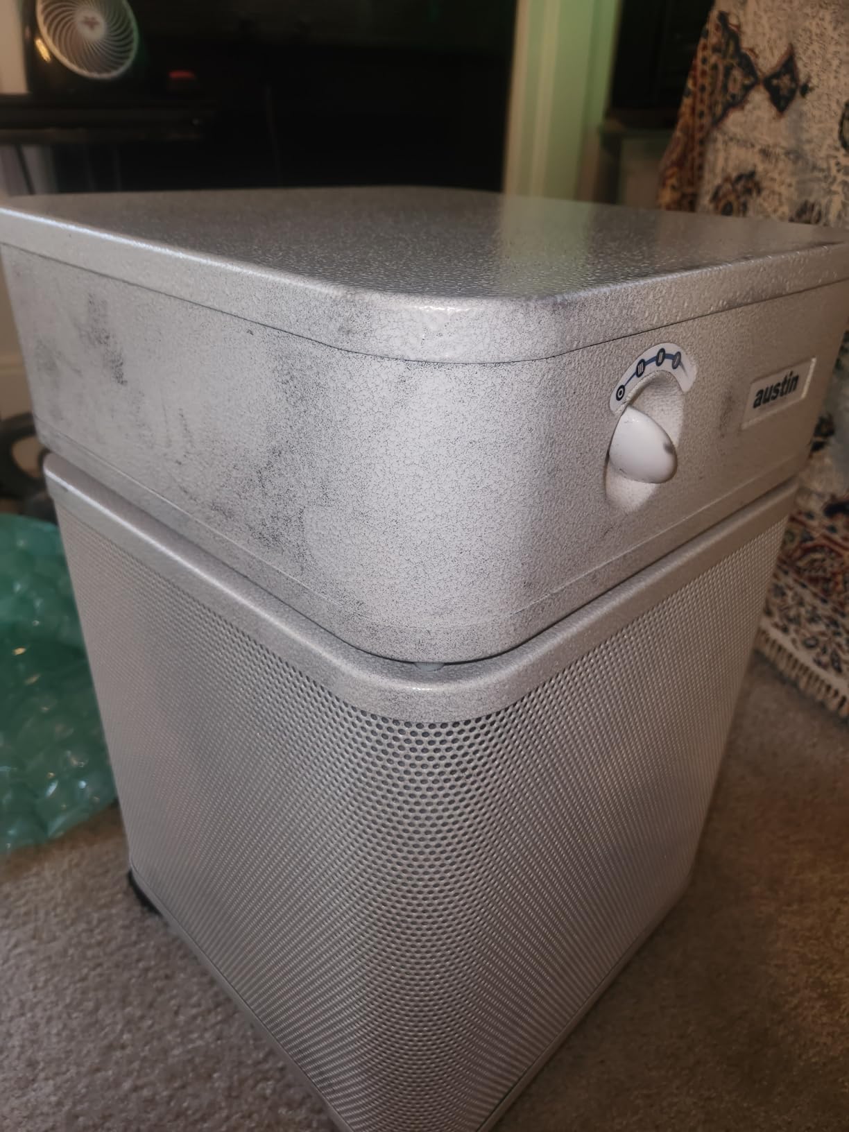 Austin Air HealthMate Plus Air Purifier, Black, Model B450 customer photo 1