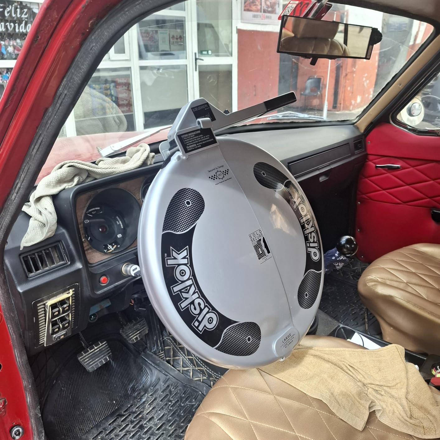 Disklok Security Device - Steering Wheel Lock - Full Cover - Silver - Thatcham Approved (Small, 13.7in - 15.3in) customer photo 2