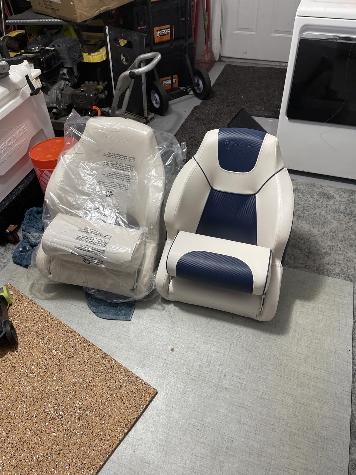 Seamander Boat Captains Chair, Boat Seat with Flip Up Bolster, Integral Rotomolded Frame, Premium EPDM Foam Material, Marine Grade Vinyl, 5x5 or 5x12 inch Mounting Pattern customer photo 2