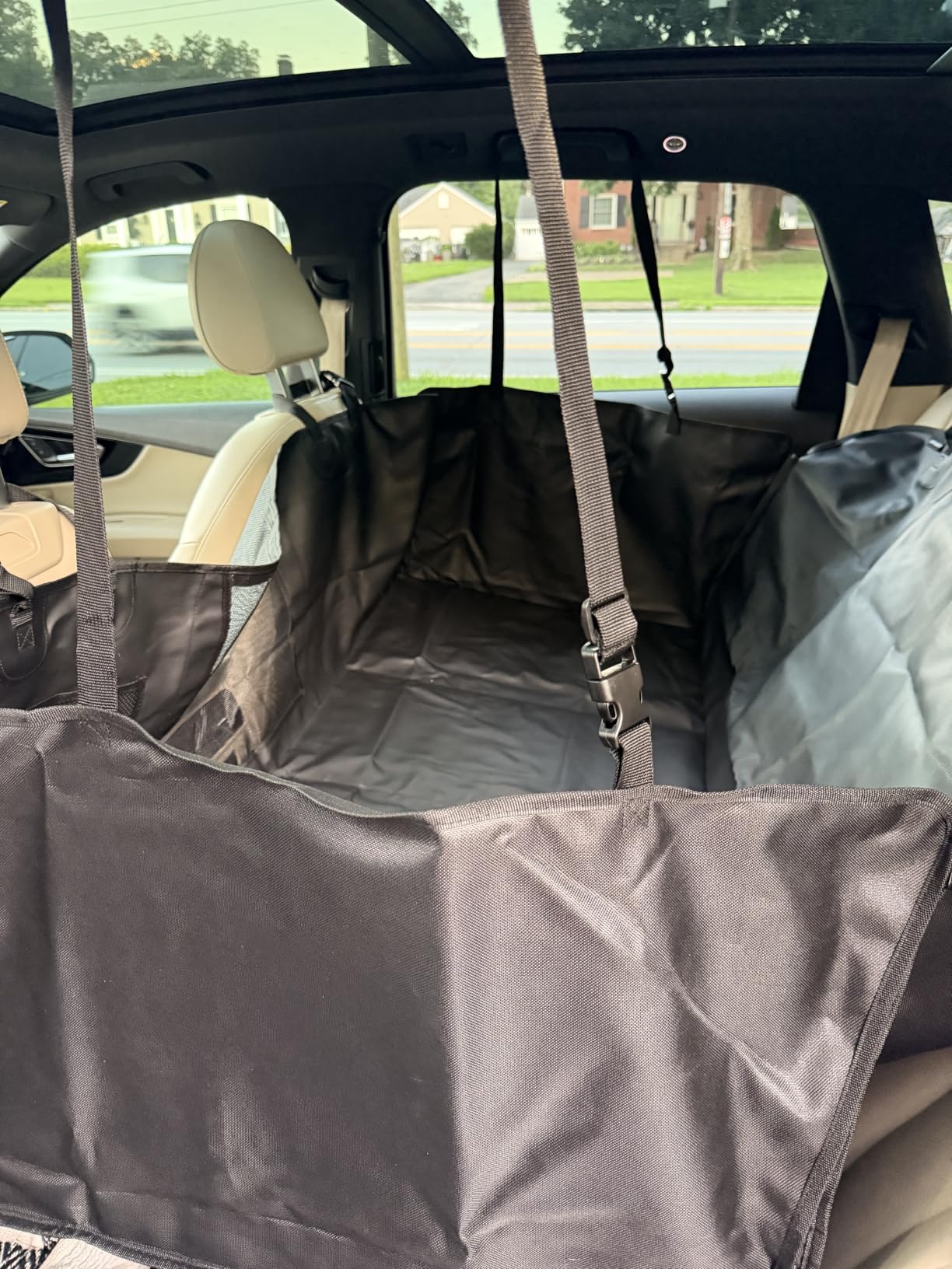 URPOWER Dog Car Seat Cover for Back Seat, Waterproof Hammock for Car & SUV | 600D Oxford, Side Flaps with Zippers, Scratch Resistant, Non-Slip, Easy Install, Machine Washable, Dog Seat Belt Included customer photo 1