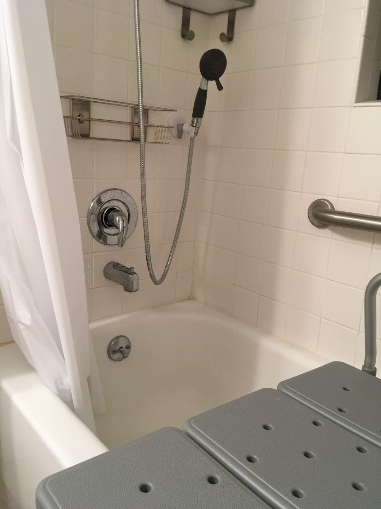 YOO.MEE ADA Handheld Shower, Fits Elderly and People Disabled in Action customer photo 1