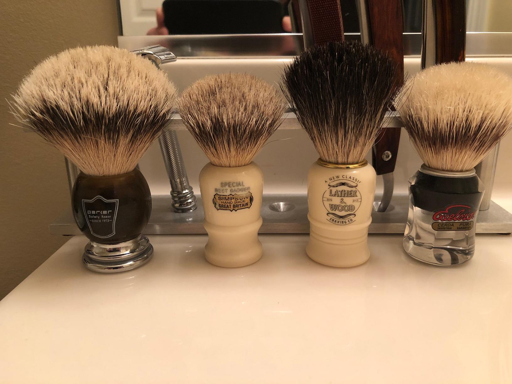 Pure Badger Shaving Brush –Premium Handmade – Simply the Best Luxury Men’s Shave Brush (Pure Badger) customer photo 1