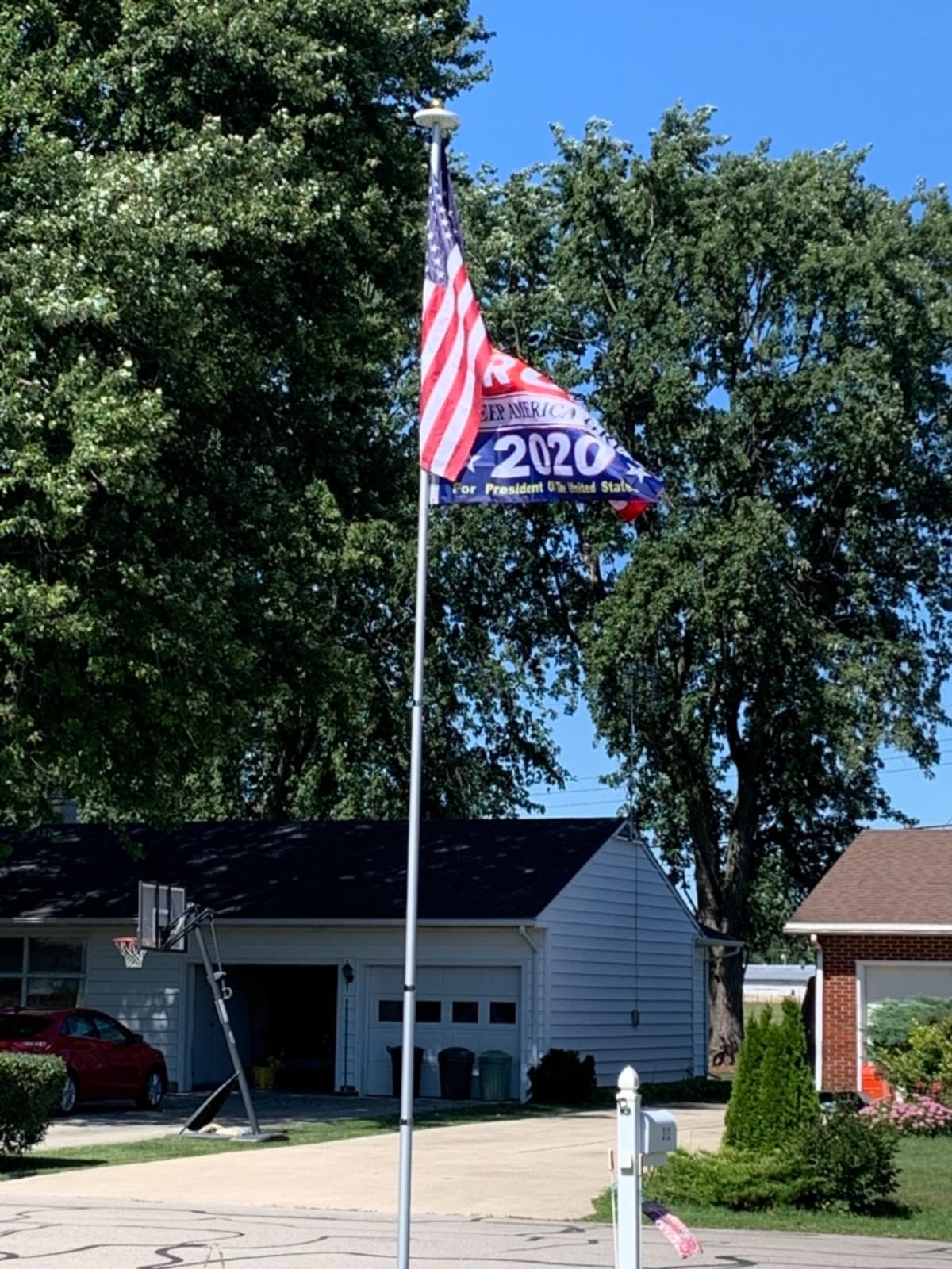 25FT Telescopic Flag Pole with Solar Lights – Outdoor Flagpole Kit customer photo 2