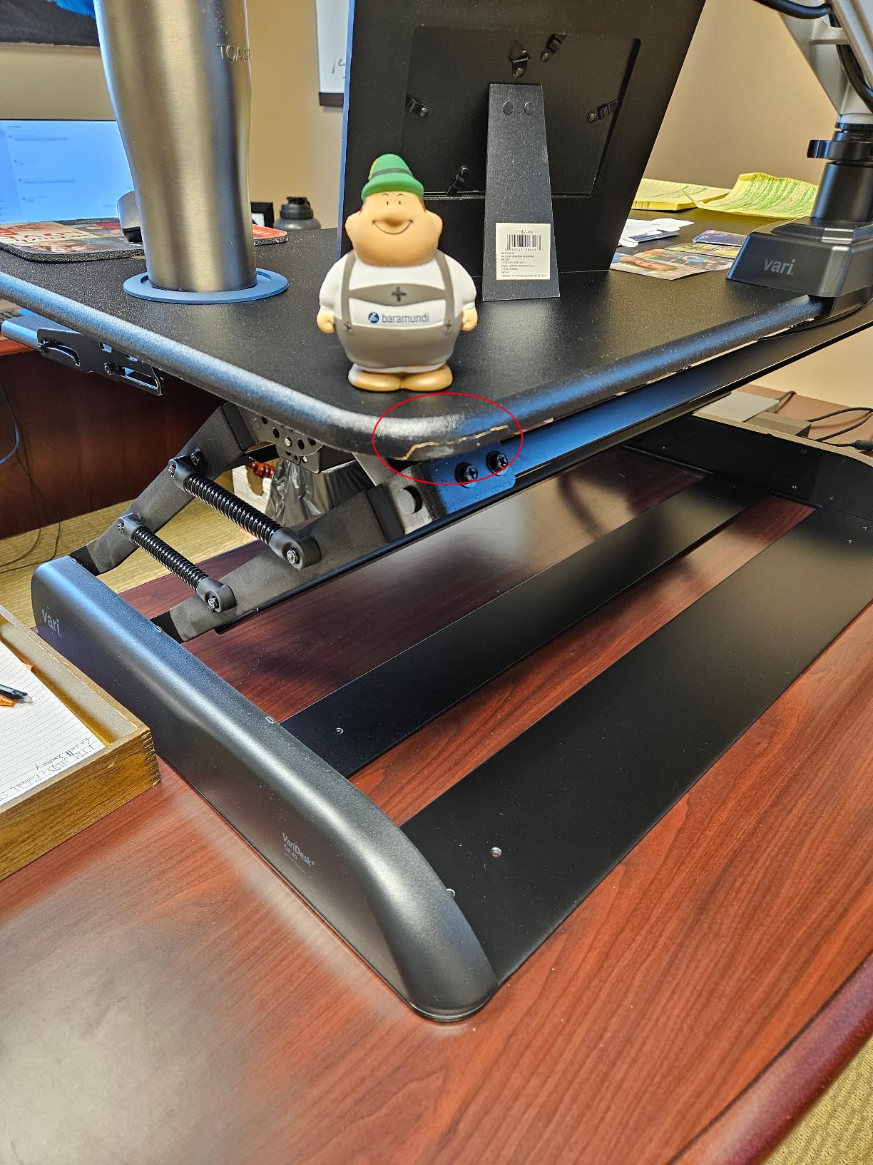 Vari Tall 40 Standing Desk Converter – Black customer photo 2