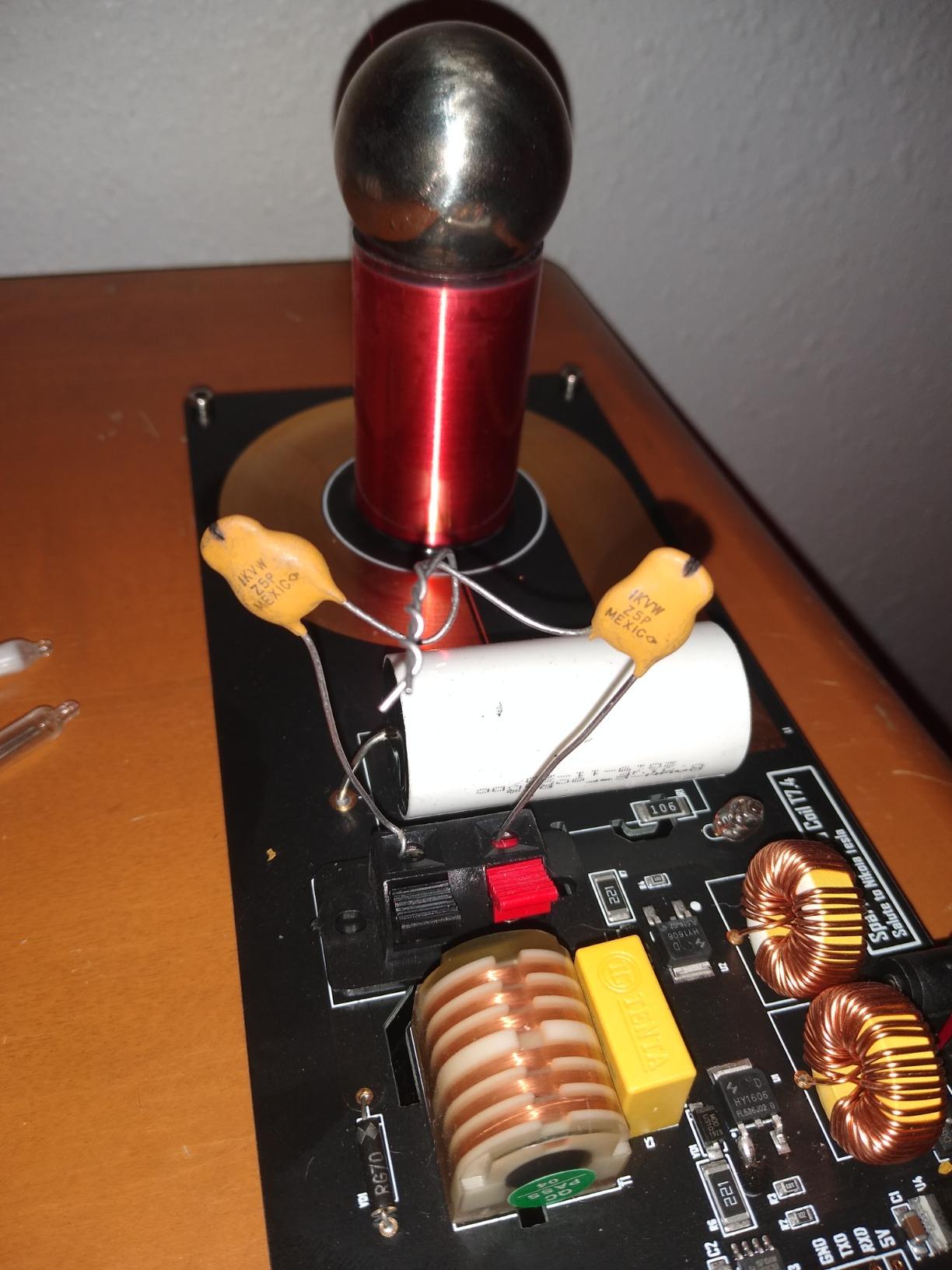 Sunnytech Bluetooth Music Tesla Coil Arc Plasma Loudspeaker Wireless Transmission Experiment Desktop Toy Model WH12 customer photo 2