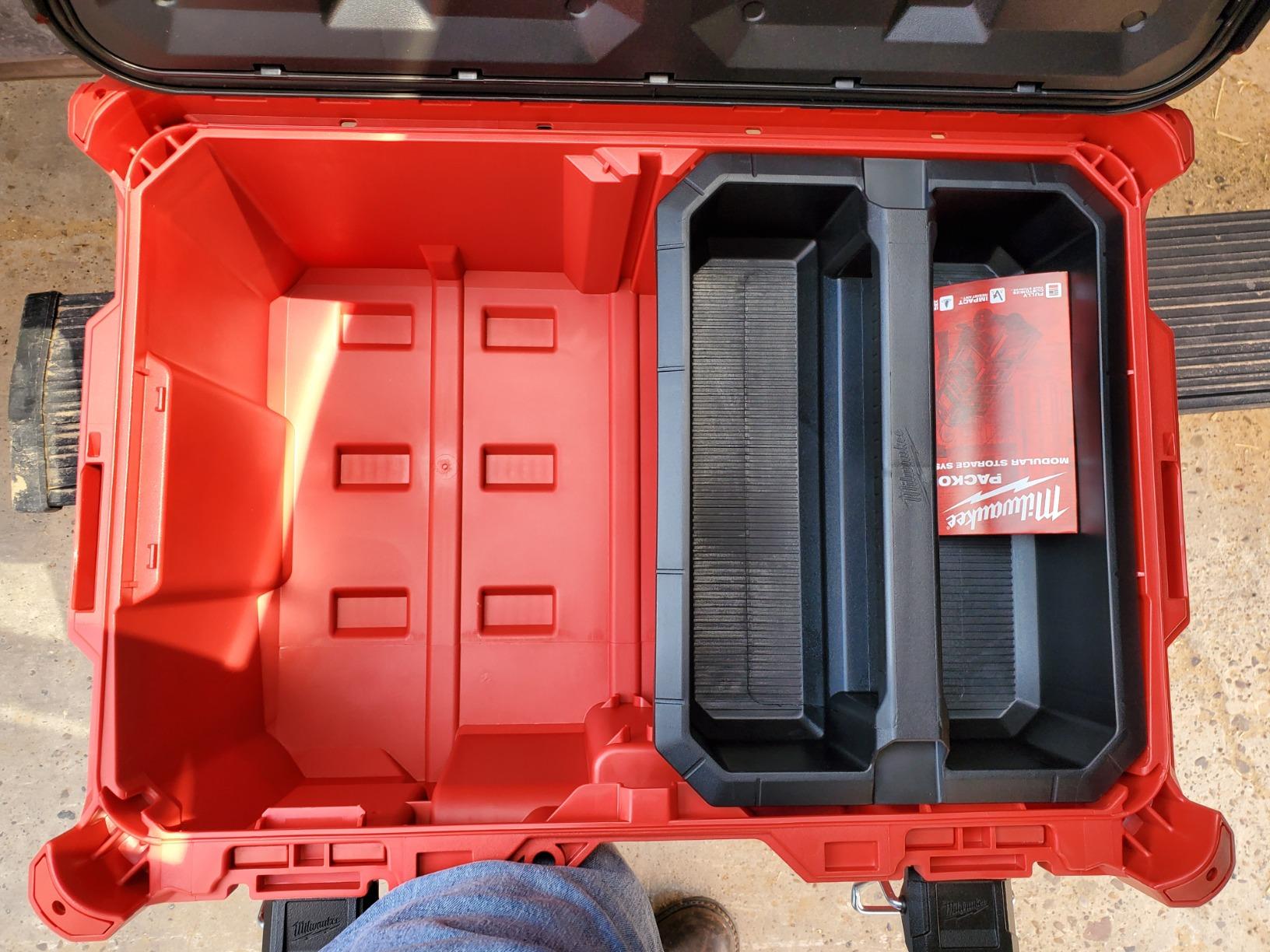 Milwaukee Electric Tool 48-22-8425 Packout Large Tool Box, Red customer photo 2