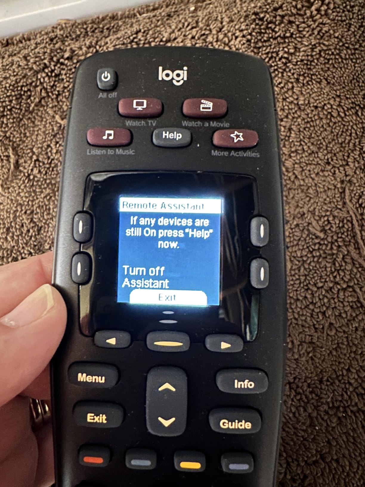 Logitech Harmony 665 Advanced Remote Control customer photo 2