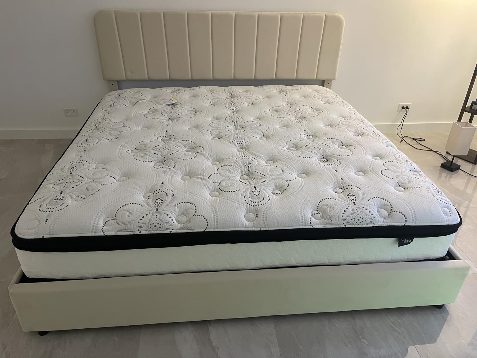 Signature Design by Ashley Innerspring Twin Mattress in a Box 8 Inch customer photo 1