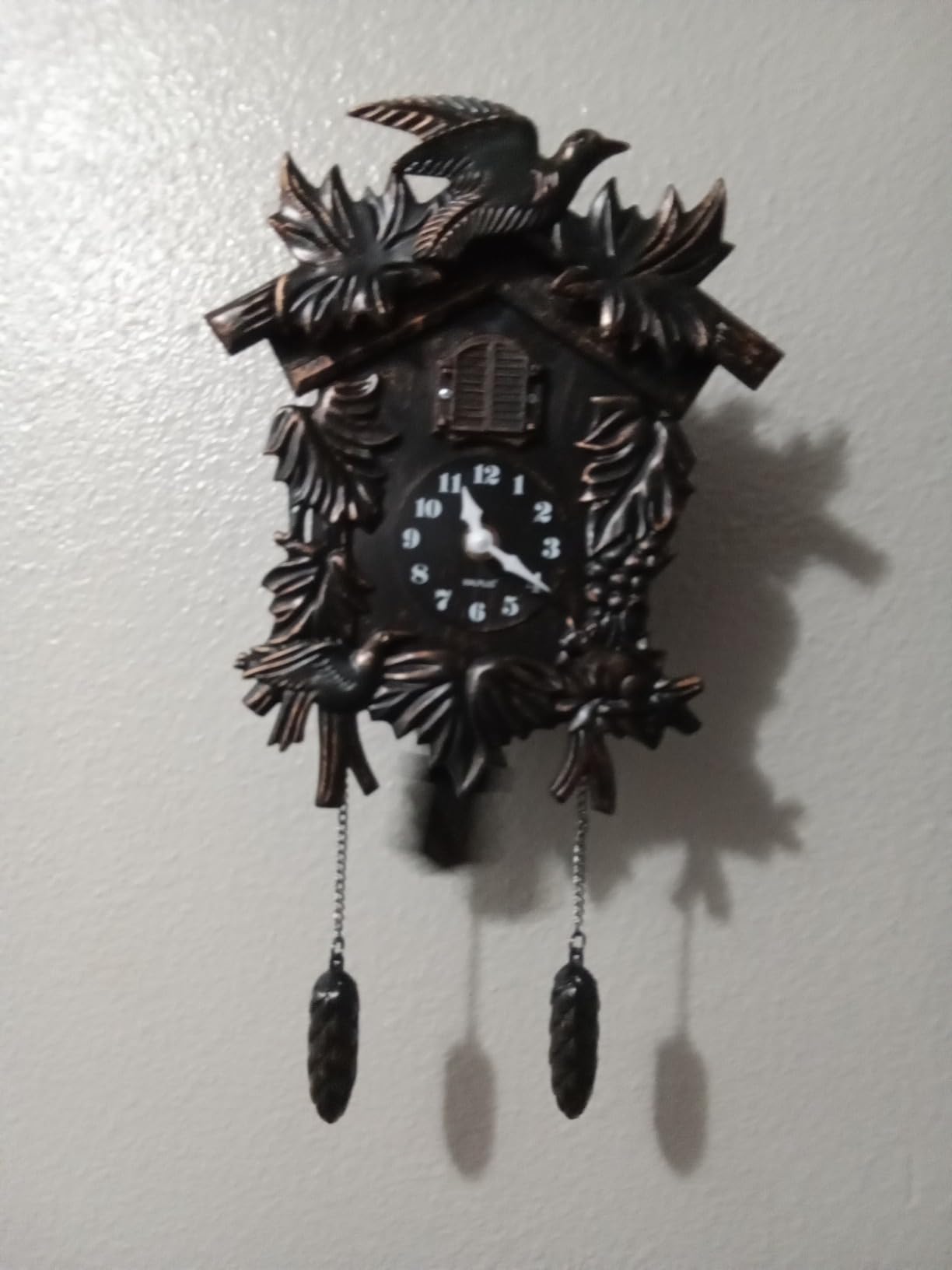 WALPLUS Chiming Classic Black Cuckoo Wall Clock Hanging Bird Clock Home Decor Christmas Clock Gifts customer photo 2