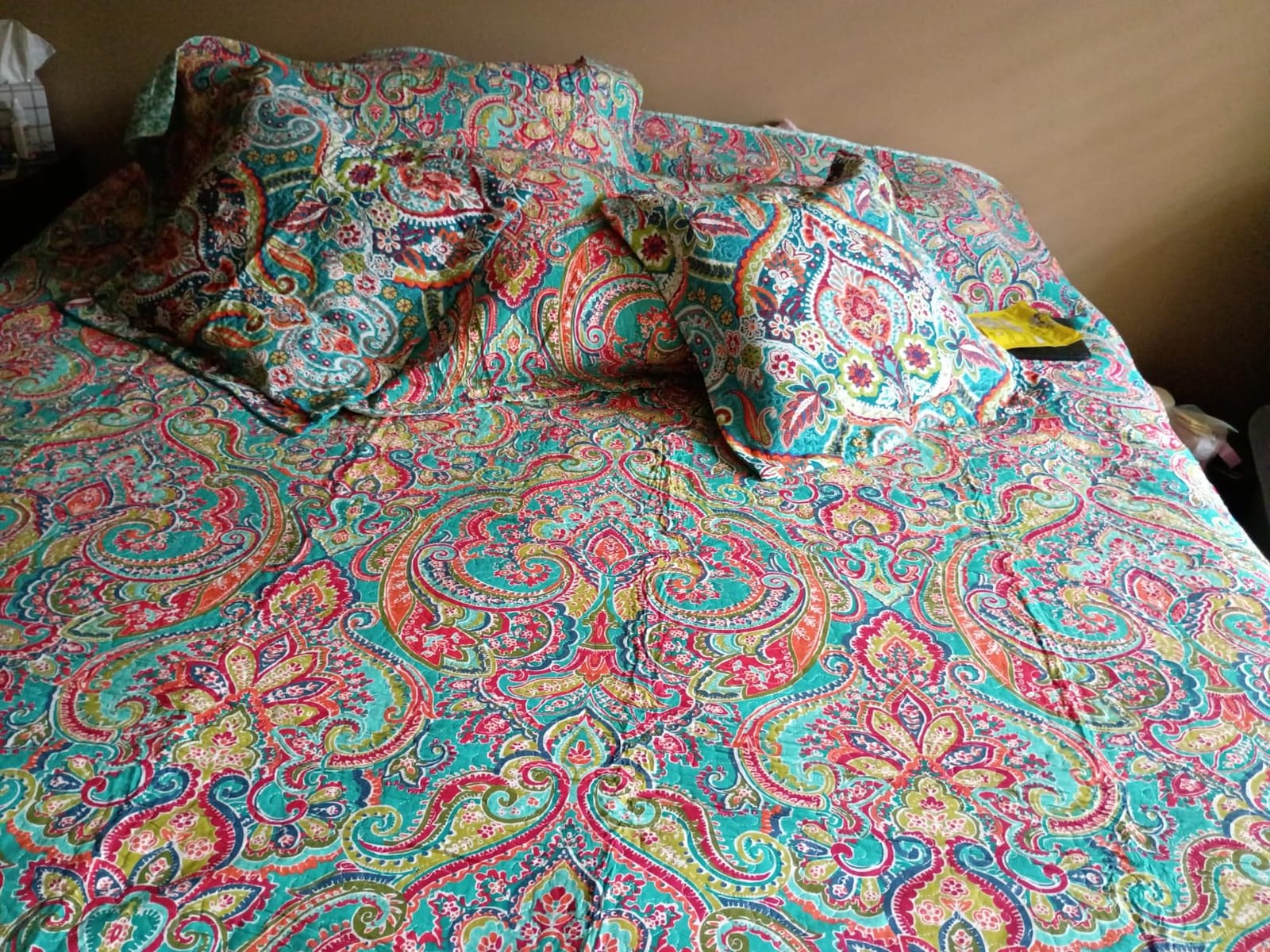 NEWLAKE Cotton Bedspread Quilt Sets-Reversible Patchwork Coverlet Set, European Gorgeous Floral Pattern, King Size customer photo 1