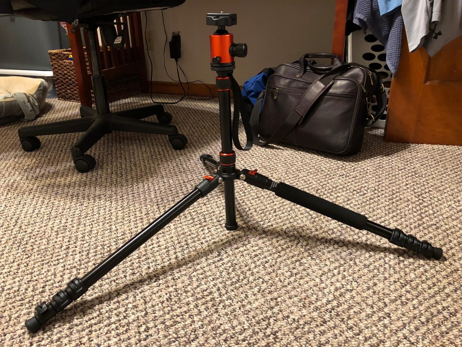 GEEKOTO 77'' Camera Tripod for DSLR, Compact Aluminum Tripod with 360 Degree Ball Head and 8kgs Load for Travel and Work customer photo 2