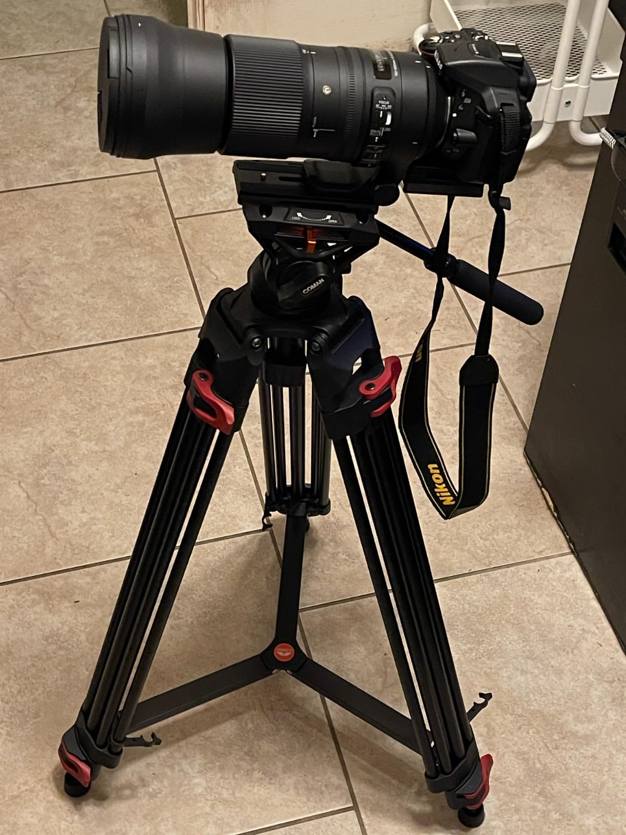 COMAN FF16LS Heavy Duty Tripod, 74