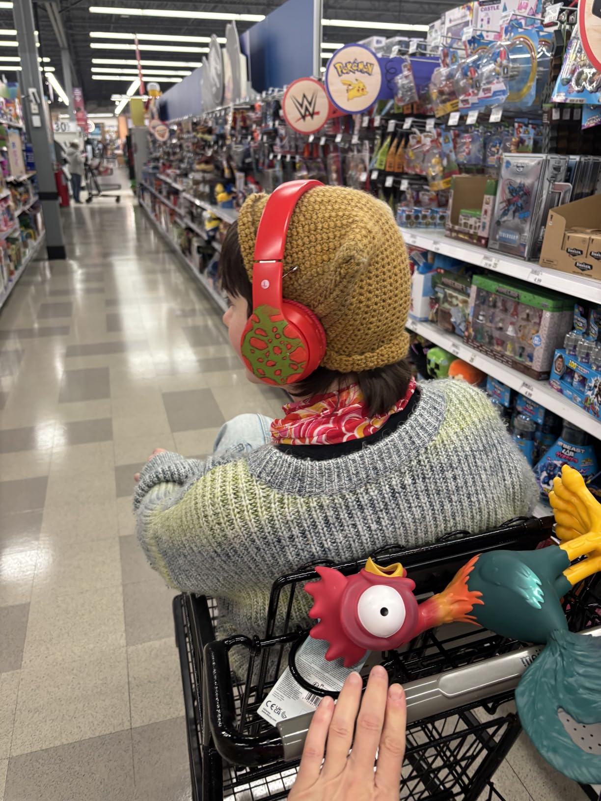 Kids Bluetooth Headphones Wireless 68 Hours,Safe Volume Limit 85/94dB Blue customer photo 2