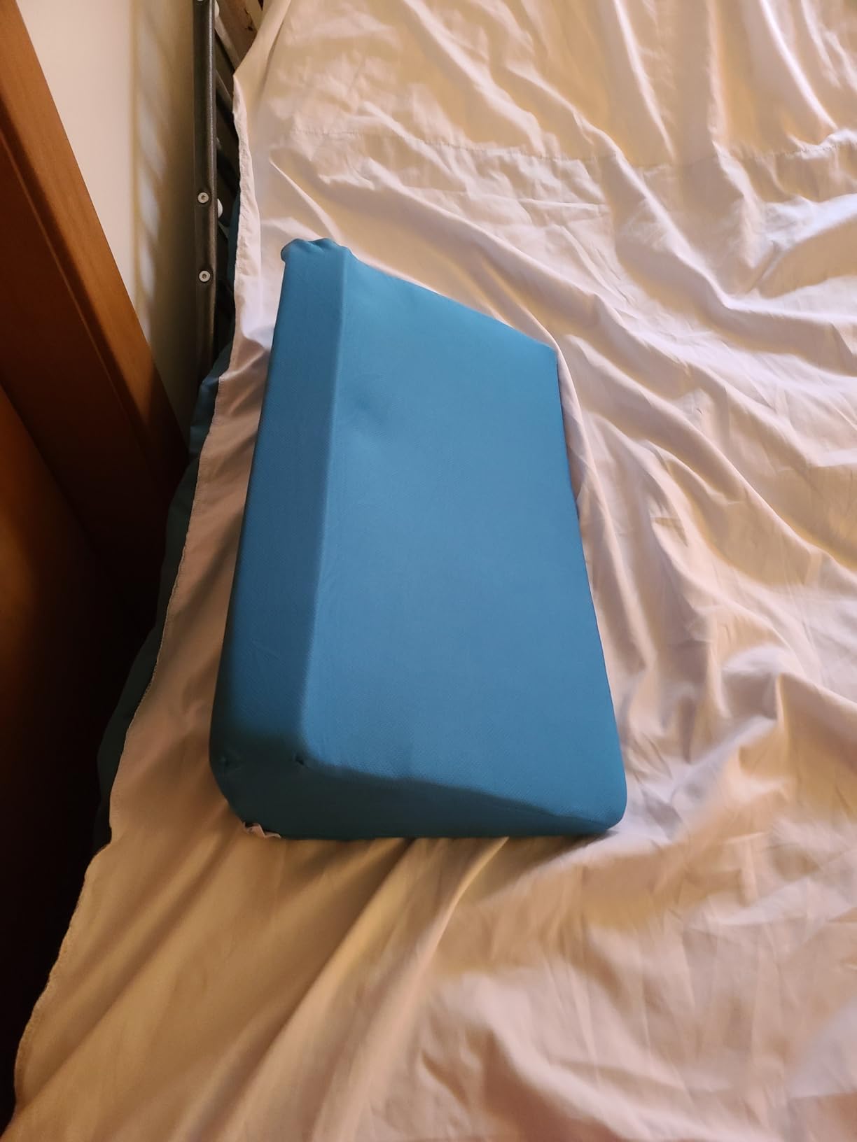 Bed Wedge Pillow For Sleeping Seniors Post Surgery Incline Pillow Bedsore Pressure Relief Cushions For Butt Lifting Patient Turning Triangle Foam Wedges For Bed Positioning Body Back Support (Blue) customer photo 1