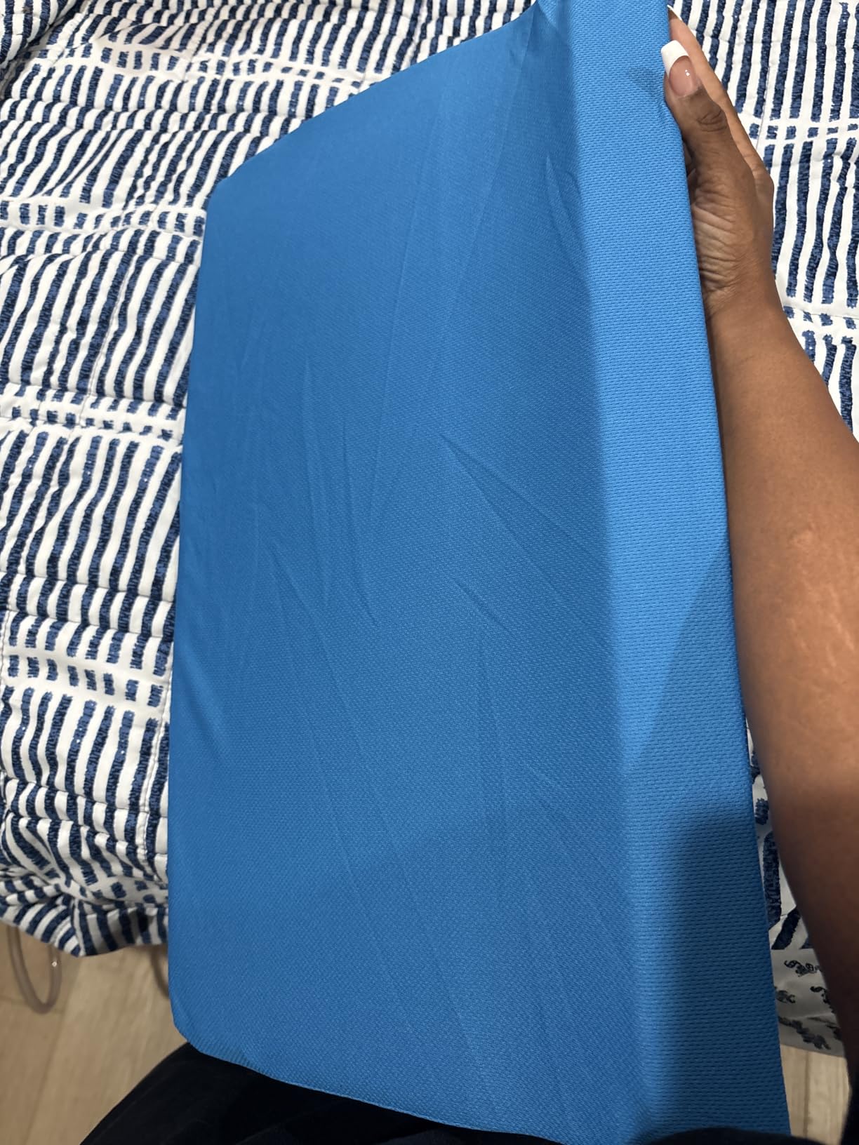 Bed Wedge Pillow For Sleeping Seniors Post Surgery Incline Pillow Bedsore Pressure Relief Cushions For Butt Lifting Patient Turning Triangle Foam Wedges For Bed Positioning Body Back Support (Blue) customer photo 2