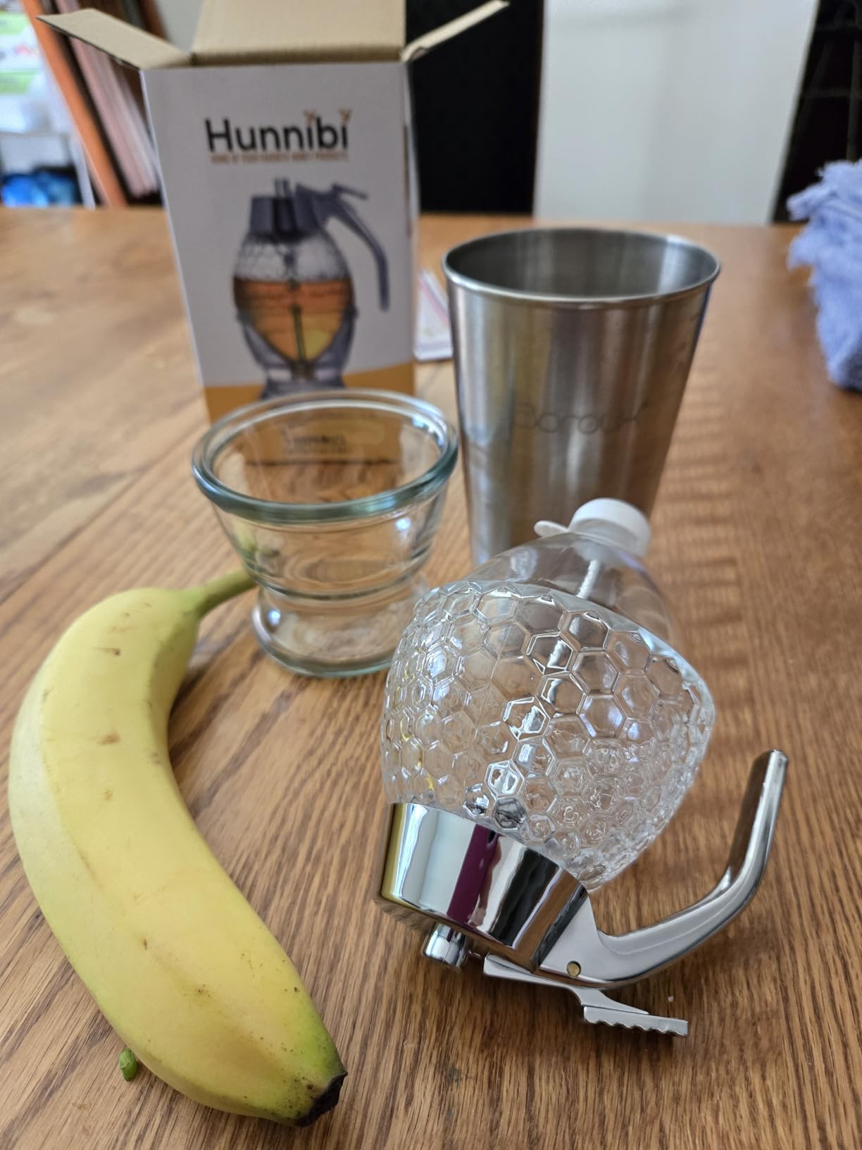 Hunnibi 8oz No Drip Glass Honey Dispenser with Plastic Top - Honeycomb-Style Syrup Server and Bee-Themed Storage Jar with Stand - 6