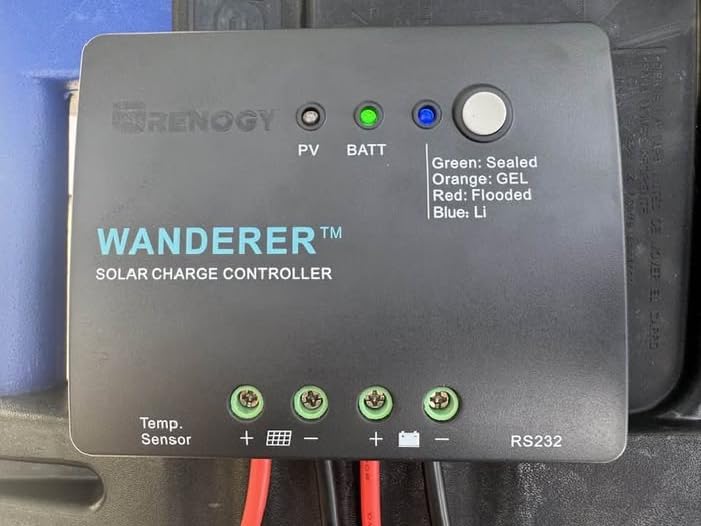 Renogy Wanderer Li 30A PWM Solar Charge Controller 12V for Solar Panels customer photo 1