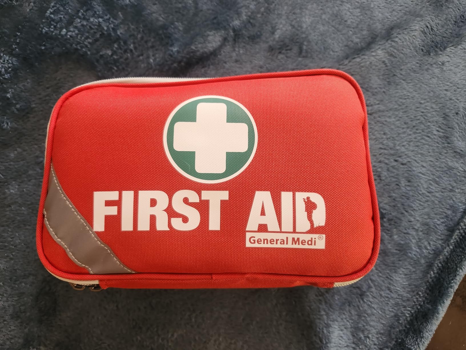 General Medi 2-in-1 First Aid Kit (215 Piece Set) + 43 Piece Mini First Aid Kit -Includes Ice(Cold) Pack, Moleskin Pad and Emergency Blanket for Travel, Home, Office, Car, Workplace customer photo 1