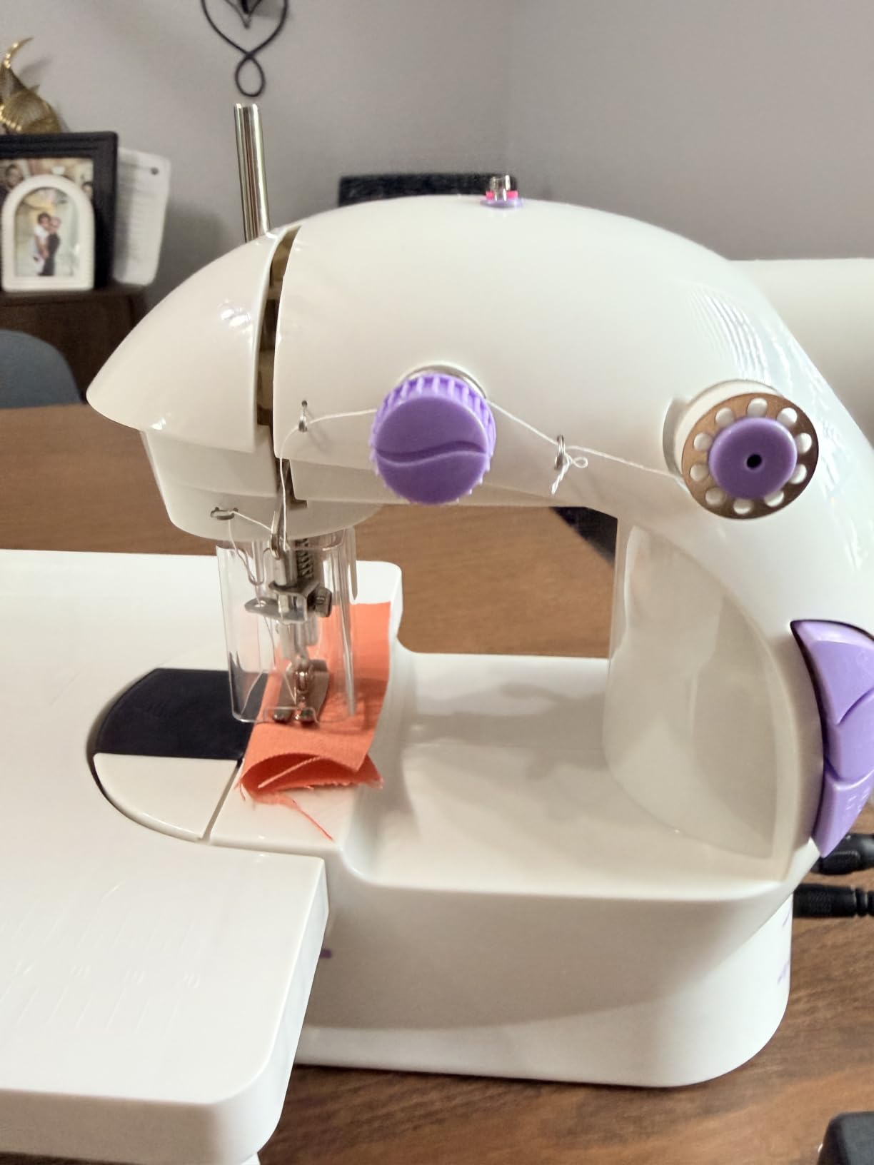 Sewing Machine for Beginners with Fabrics&Finger Guard, Mini Size customer photo 1