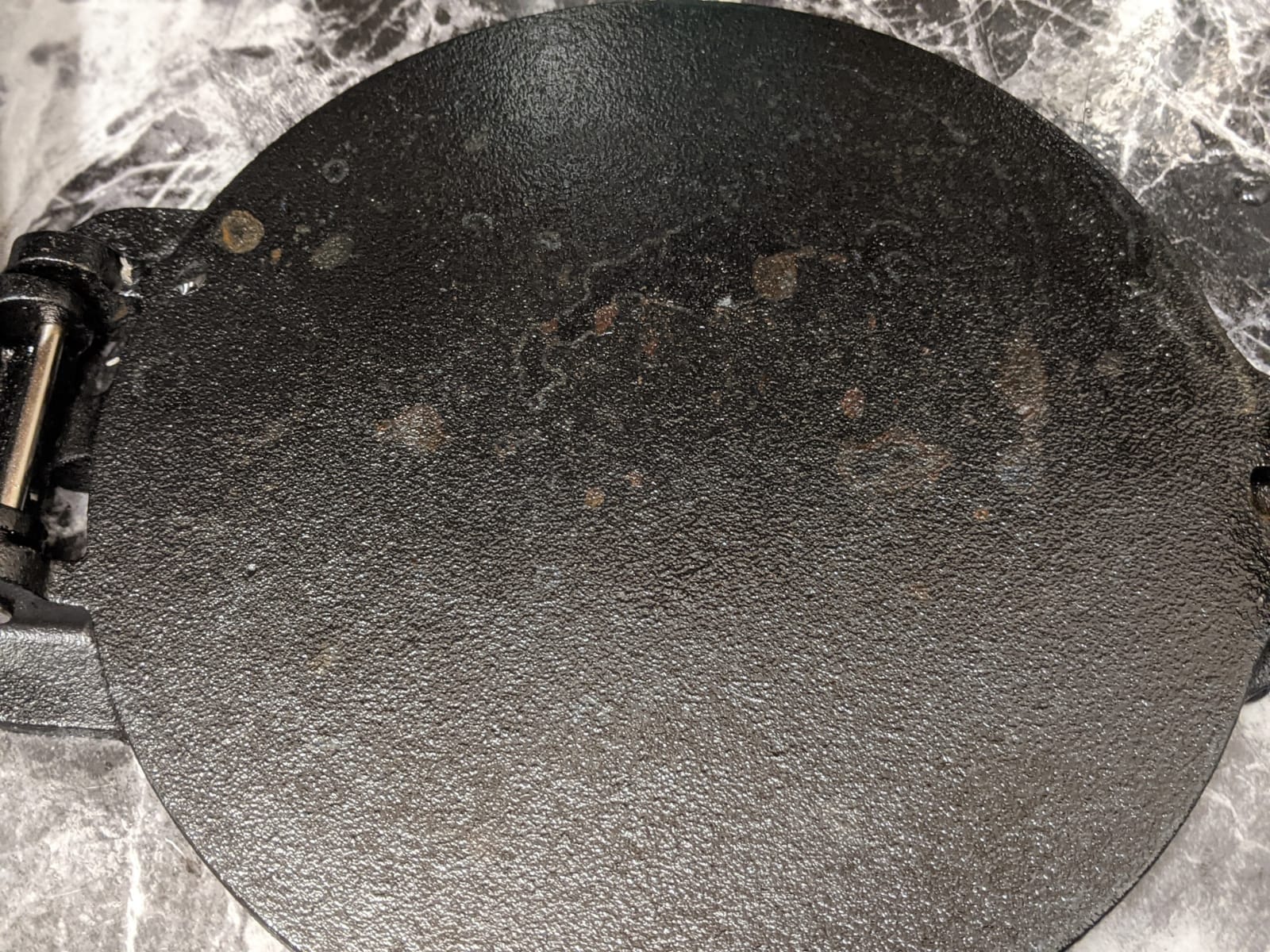 Uno Casa Cast Iron Tortilla Press 8 Inch | Pre-Seasoned Tortillera customer photo 1