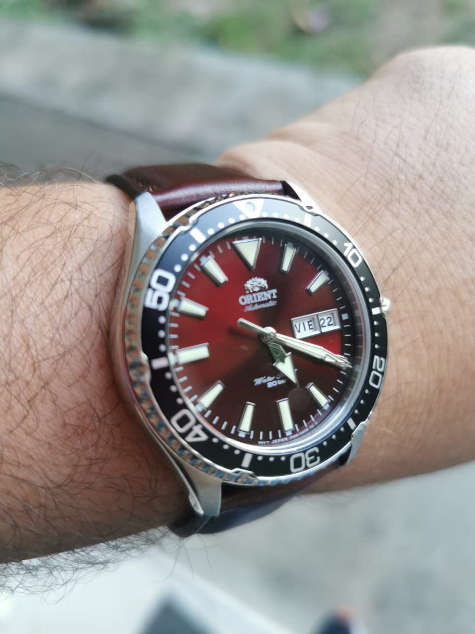 Orient Kamasu/Mako III Men's Automatic Manual Winding Sports Steel or Silicone Divers' Watch with Screw Crown and Sapphire Crystal customer photo 2