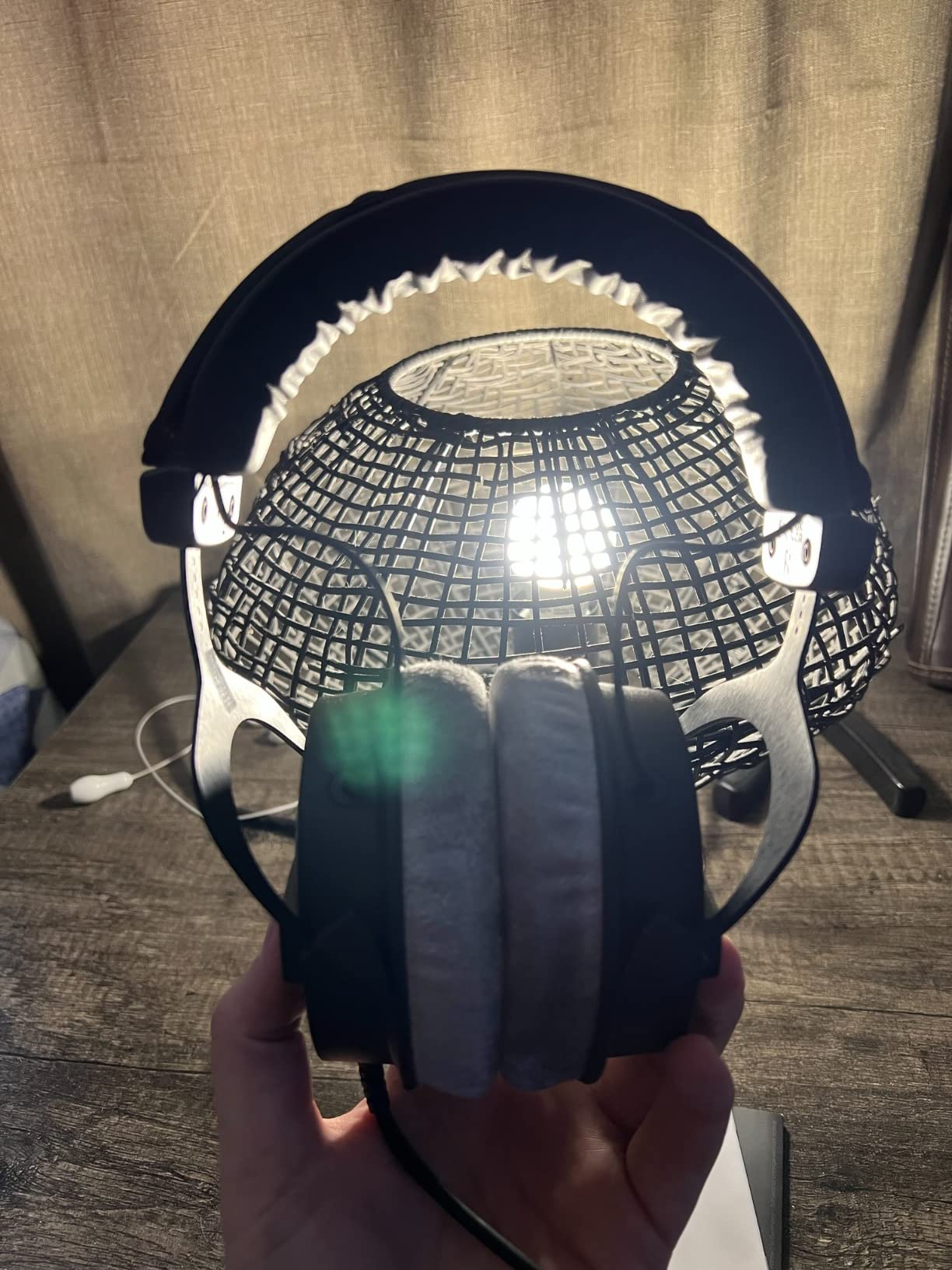 beyerdynamic DT 990 PRO Studio Headphones (80 Ohm, Black) customer photo 2