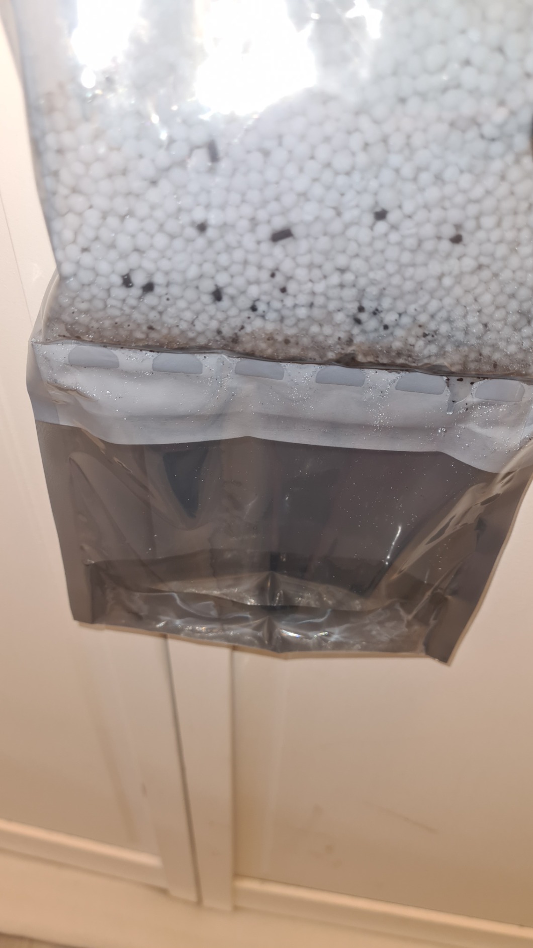 4 Pack Moisture Absorber Hanging Bags, Boat Dehumidifier with Charcoal customer photo 1