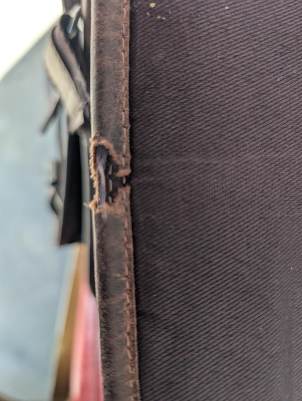 Leather Briefcase Work Bag for Men Women Dark Brown Crossbody Genuine Leather Satchel Office Bag for Men Women 18 Inch Computer Travel Messenger Laptop Shoulder Bag Cureo customer photo 1