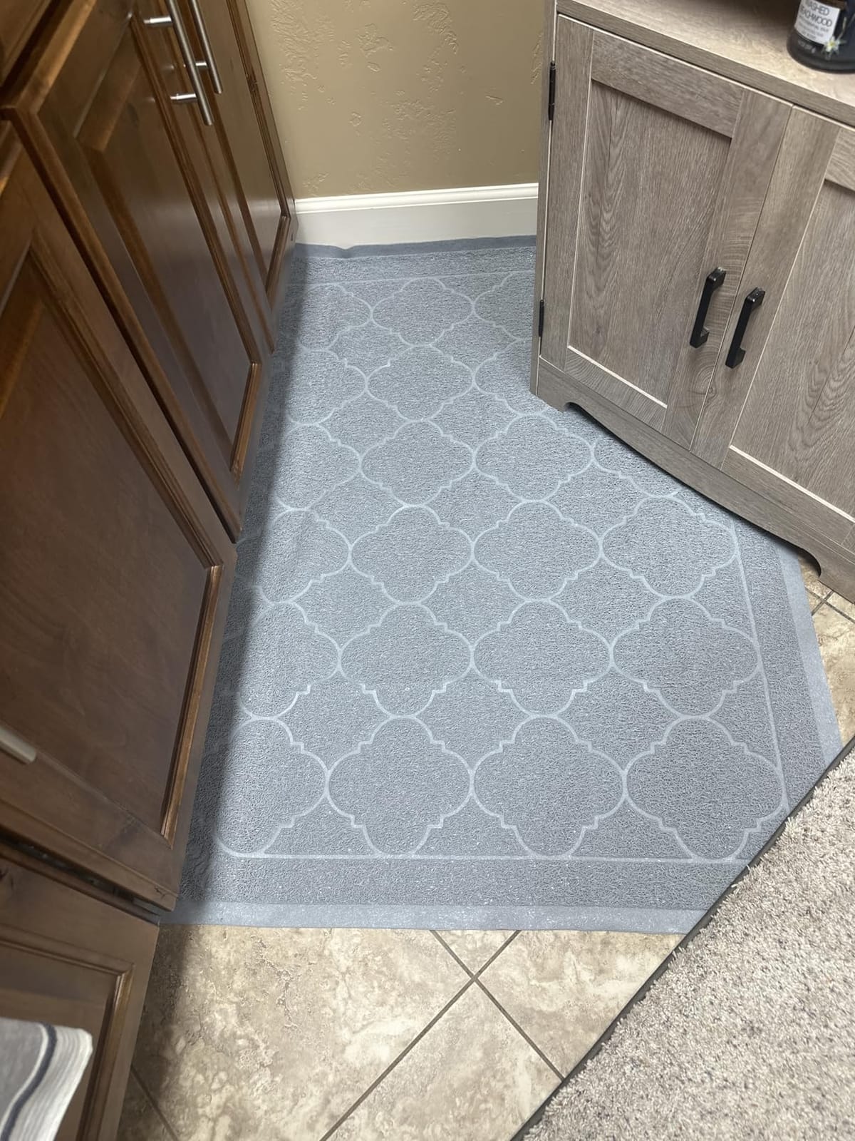 WePet Cat Litter Box Mat, Kitty Premium PVC Pad, Durable Trapping Rug, Phthalate Free, Urine-Resistant, Scatter Control, XXL 47 x 36 Inch, Grey customer photo 1