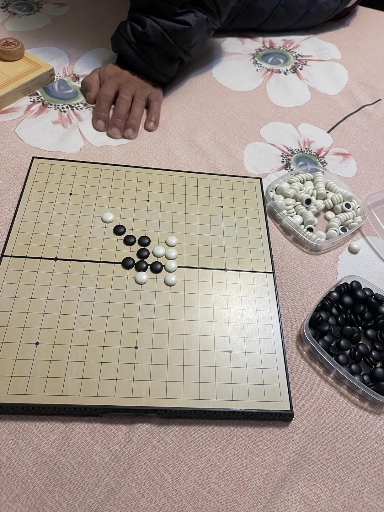15 inch Go Game Set Magnetic Folding Board Game Portable Traditional Chinese Weiqi Set with Magnetic Stones for Adults Travel Gomoku customer photo 2