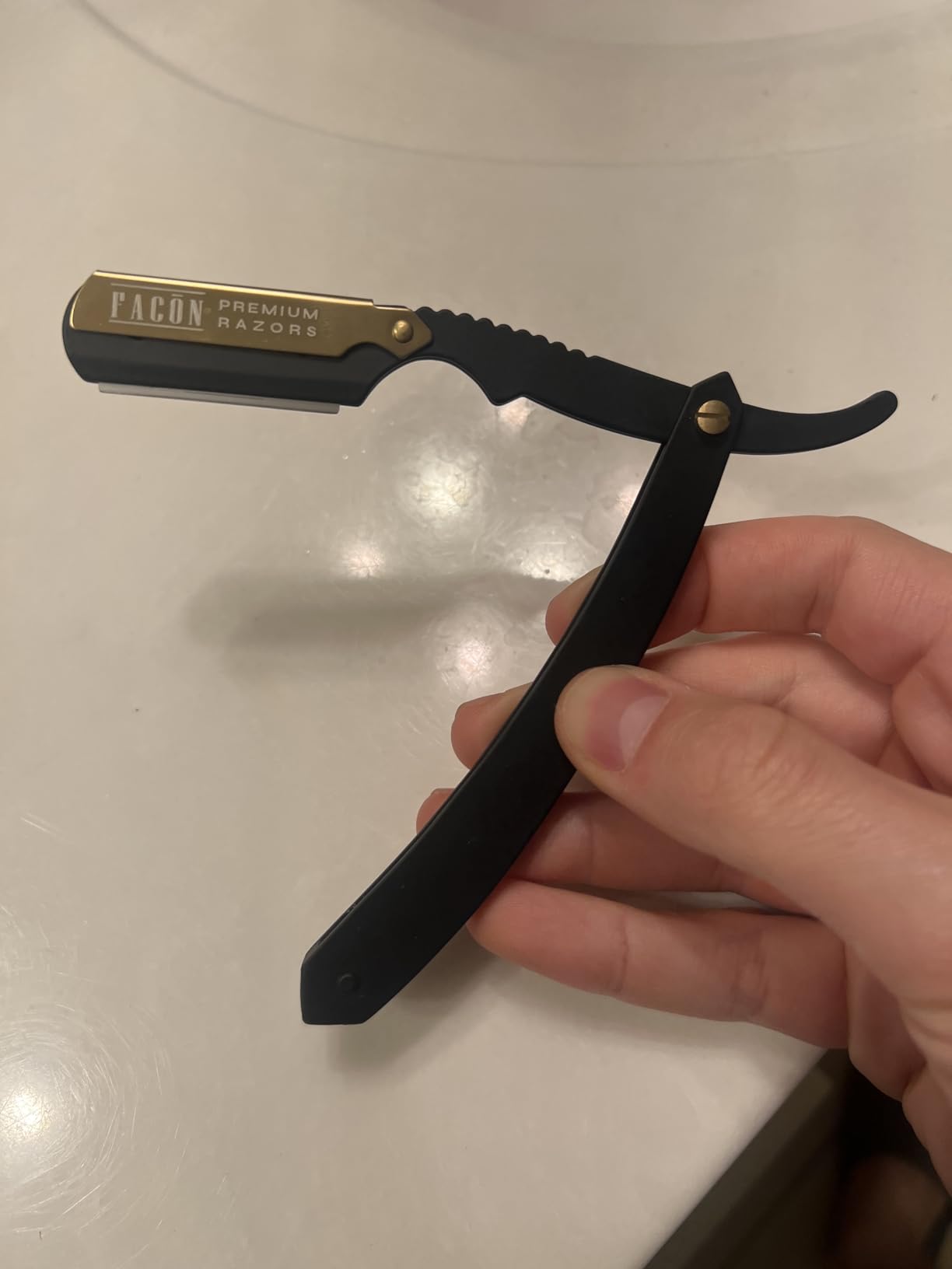 Facón Straight Razors for Men - Professional Barber Straight Edge Razor Kit with 100 Blades, Classic Stainless Steel Barbero Shaver for a Smooth & Precise Shave, Premium Barber Razor for Men's Shaving customer photo 1