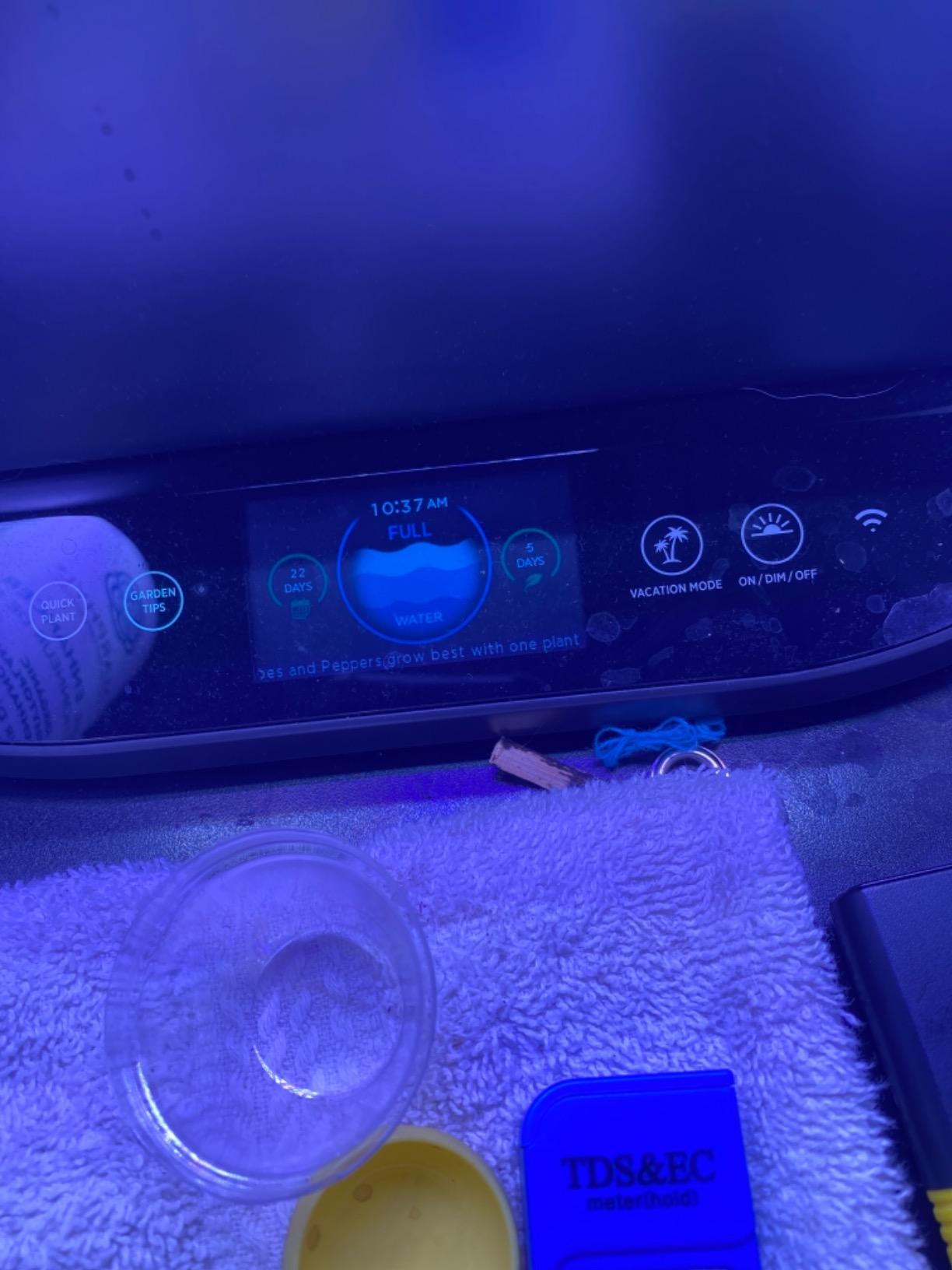 AeroGarden Bounty, Black customer photo 1