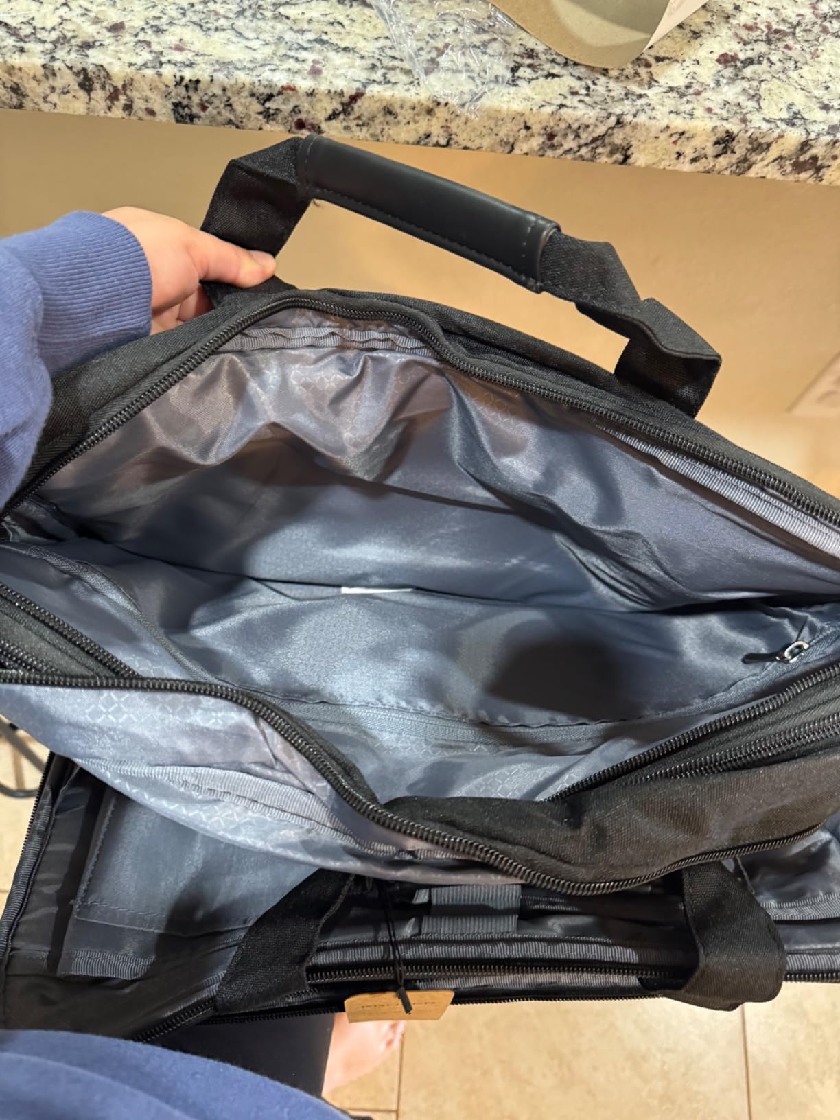 KROSER Laptop Bag Expandable Briefcase Computer Bag 17.3 Inch Black customer photo 2