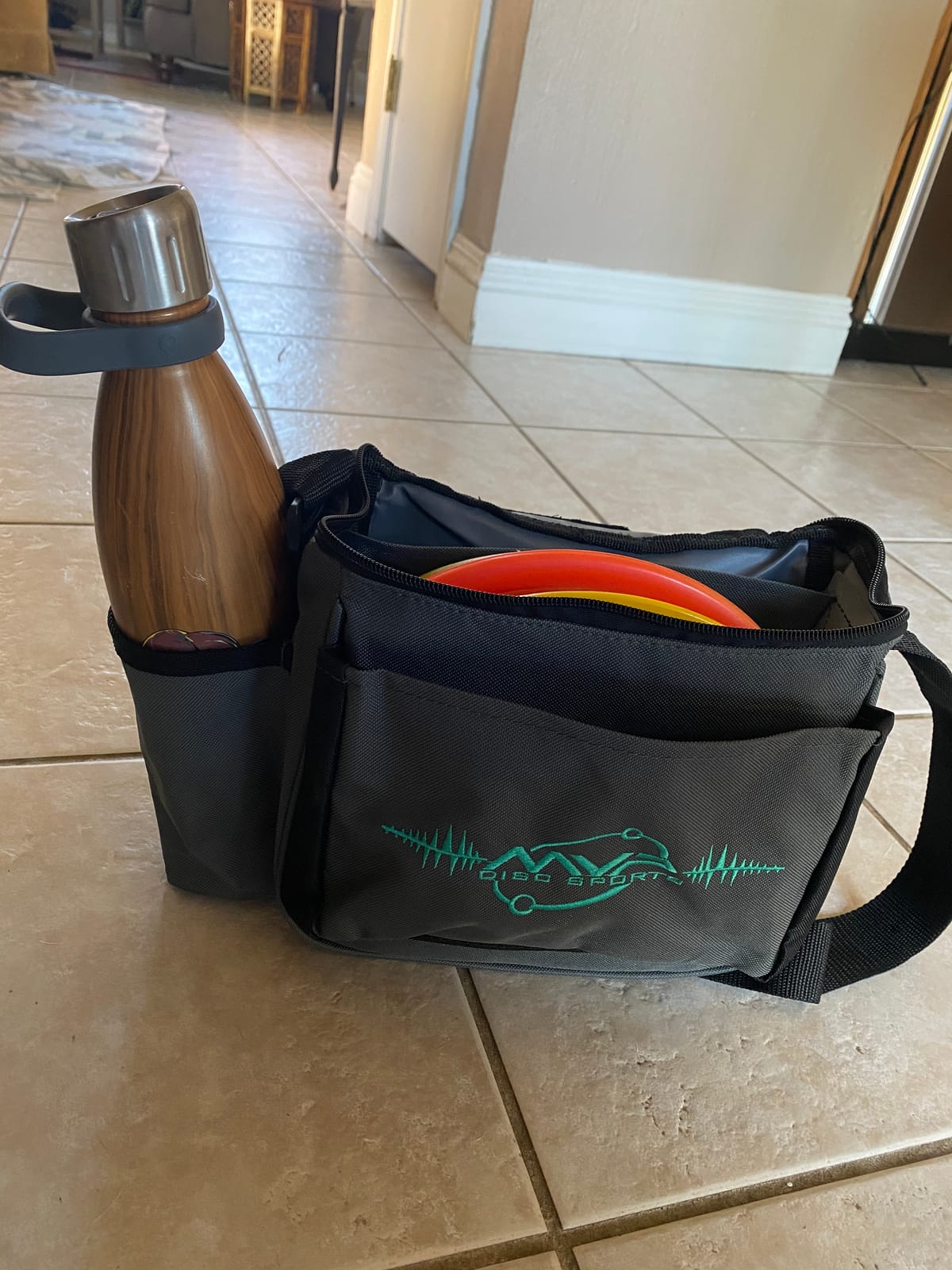 MVP Disc Sports Cell Disc Golf Starter Bag (Choose Your Favorite Color) customer photo 1