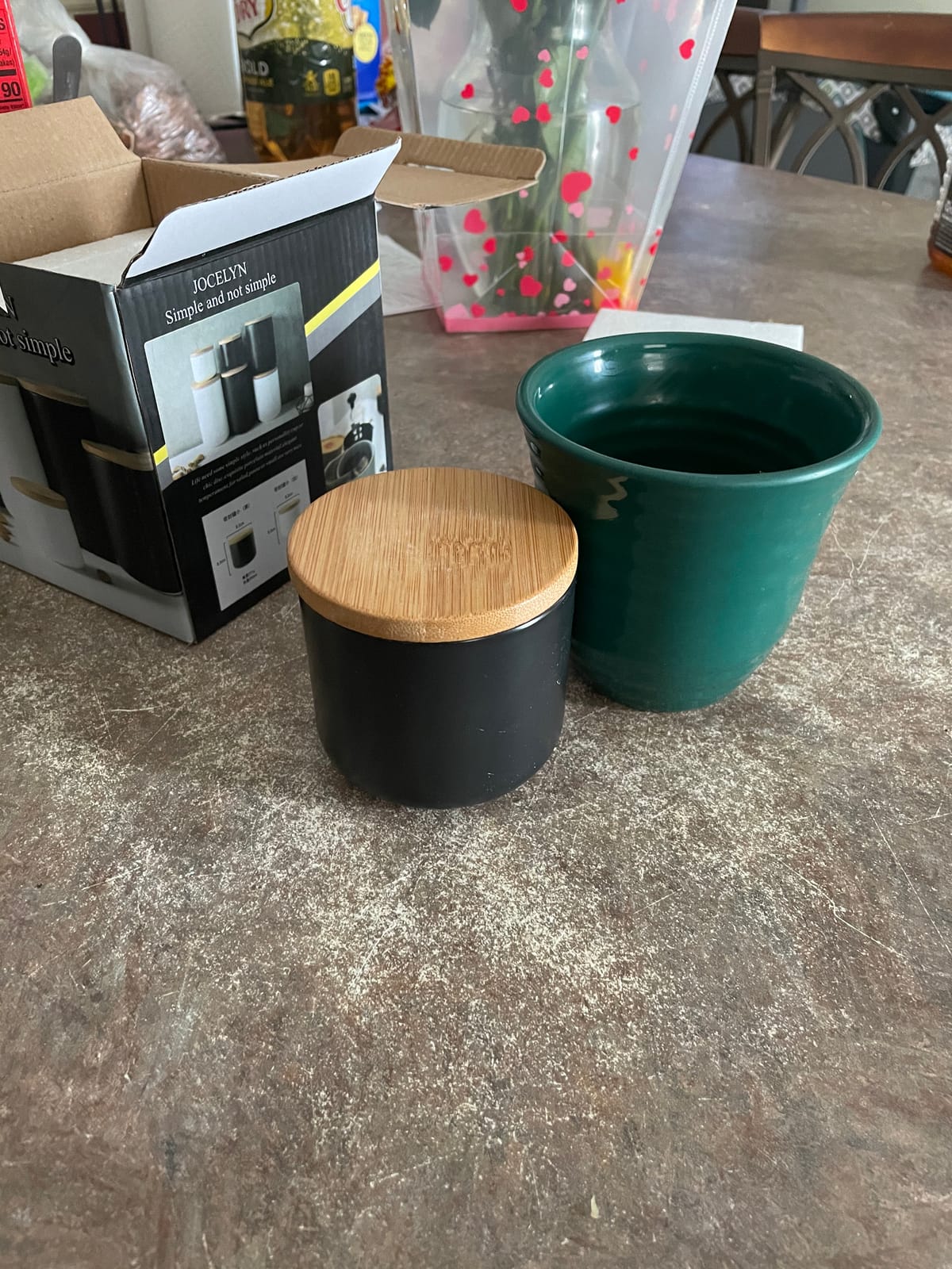 Ceramic Food Storage Jar Canister Modern Design Food Canisters with Airtight Seal Bamboo Lid,Loose Tea Coffee Spice Nuts Snacks Seasonings Storage Canister Caddy (Black 31.67oz/900ml) customer photo 1